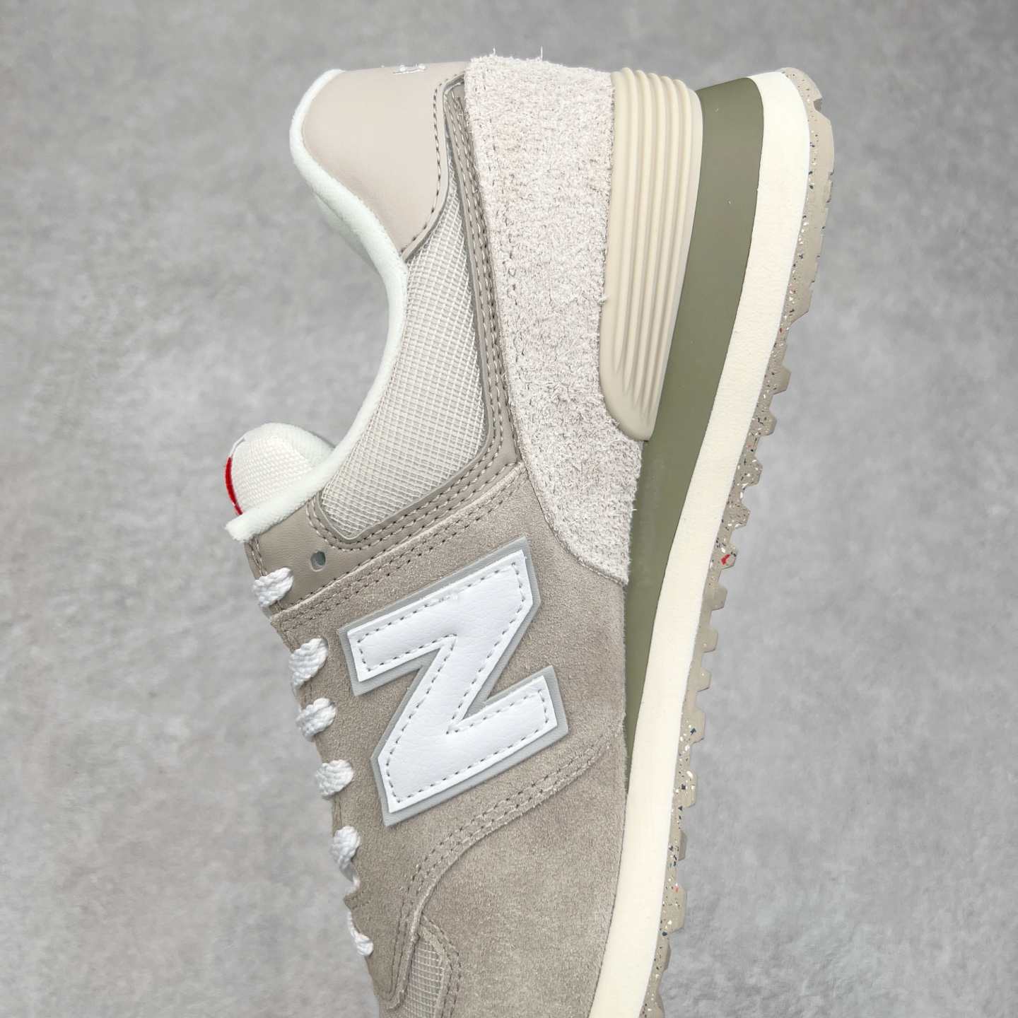 图片[7]-＃纯原 New Balance NB574 新百伦系列复古运动跑鞋 材质细节鞋标处理与正品无差 原版楦型 高弹EVA大底 鞋垫 还原正品脚感 完美走线 ENCAP减震中底 尺码：36 37 37.5 38 38.5 39.5 40 40.5 41.5 42 42.5 43 44 45-选品中心