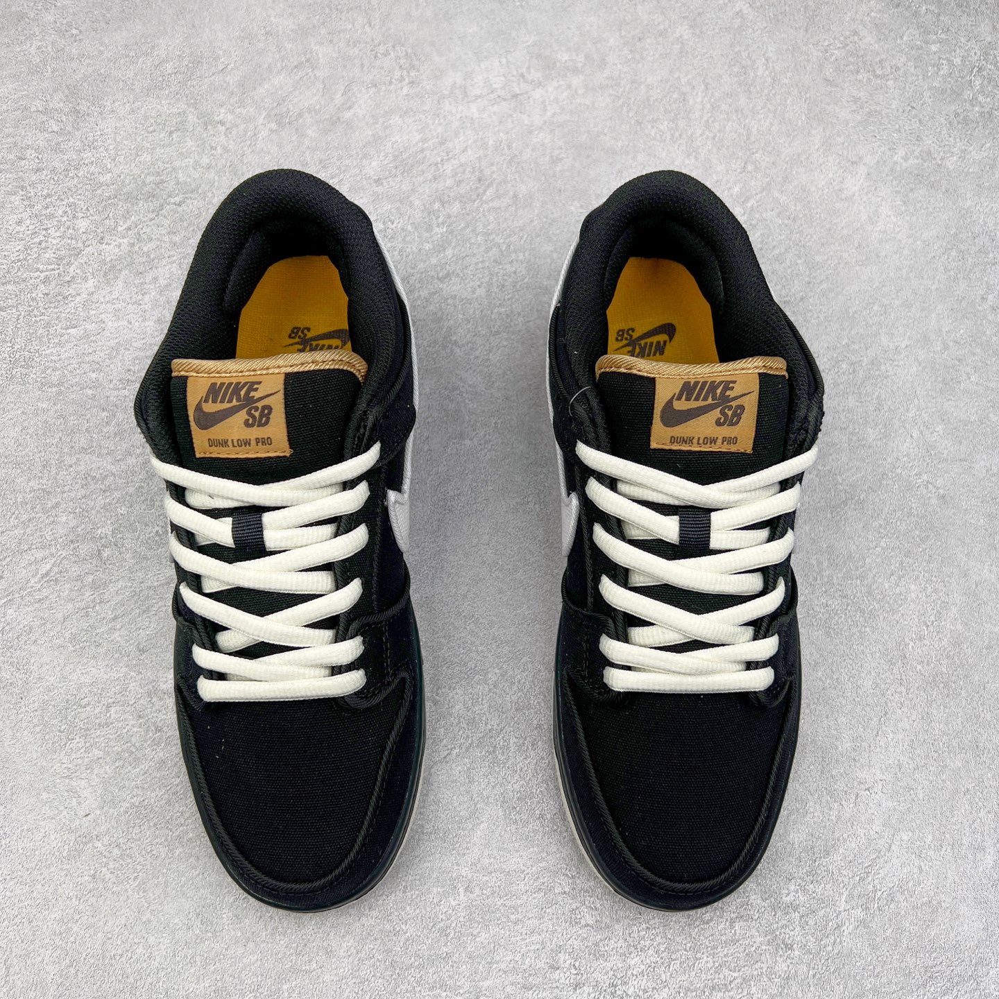 图片[2]-＃F版 NK SB Dunk Low FN5880-001 性价比王者 极限压缩利润空间 超乎所想的高性价比 用料绝不含糊 原盒原配 正确耐磨橡胶大底 超高清洁度 全鞋零毛边皮料切割 全套原楦原模倾力打造完美版型 尺码：36 36.5 37.5 38 38.5 39 40 40.5 41 42 42.5 43 44 44.5 45 46 47.5-选品中心