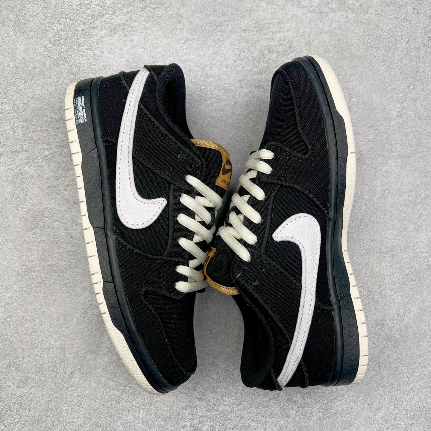 图片[3]-＃F版 NK SB Dunk Low FN5880-001 性价比王者 极限压缩利润空间 超乎所想的高性价比 用料绝不含糊 原盒原配 正确耐磨橡胶大底 超高清洁度 全鞋零毛边皮料切割 全套原楦原模倾力打造完美版型 尺码：36 36.5 37.5 38 38.5 39 40 40.5 41 42 42.5 43 44 44.5 45 46 47.5-选品中心