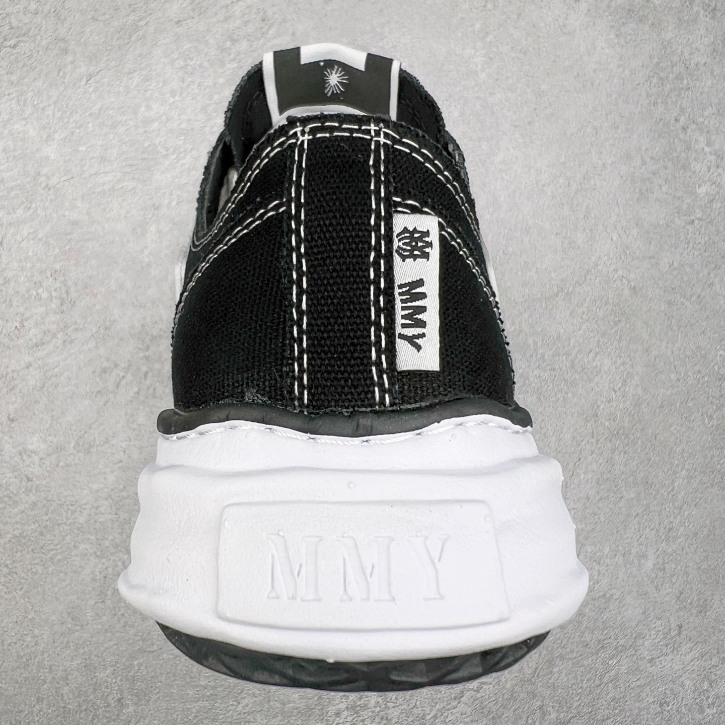 图片[8]-＃原厂 MMY/Maison MIHARA YASUHIRO Wayne Original Sole Leather Low Sneaker贝壳头版变形溶解雪糕底低帮百搭休闲运动板鞋 余文乐挚爱单品 复古溶解风 日本概念时装设计师･三原康裕品牌广东原产 原楦原纸版开发楦型 全新开发双模一次发泡点位气孔EVA中底 底部嵌入组合RB橡胶耐磨大底 采用全粒面头层皮革鞋面材质 正确织麦及包装盒 清晰后跟电绣LOGO 注意区别普通版本‼️尺码：35-45 偏大一码-选品中心