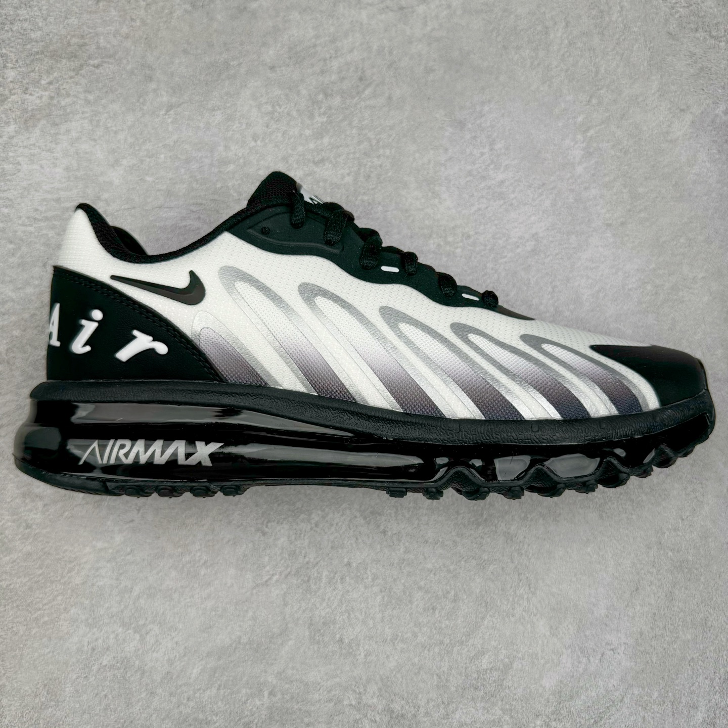 NK Air Max Pegasus Trail 2027 经典舒适时尚耐磨透气低帮气垫跑步鞋 DN2827 携时尚设计闪亮回归 出众有型 采用网眼布细节和运动风无缝覆面 助你保持清爽感受 塑就焕新造型 经典 Flywire 设计搭配经典全掌型 Max Air 缓震配置 缔造出众舒适感和支撑效果实拍调校N版已经零色差零失真 百分百还原实物色彩所见即所得 不存在货不对板色差等低级问题 选购参考实物拍摄 不混卖不参货 只用心做好货严格选品 承诺混一赔十 尺码：35.5 36 36.5 37.5 38 38.5 39 40 40.5 41 42 42.5 43 44 44.5 45-选品中心