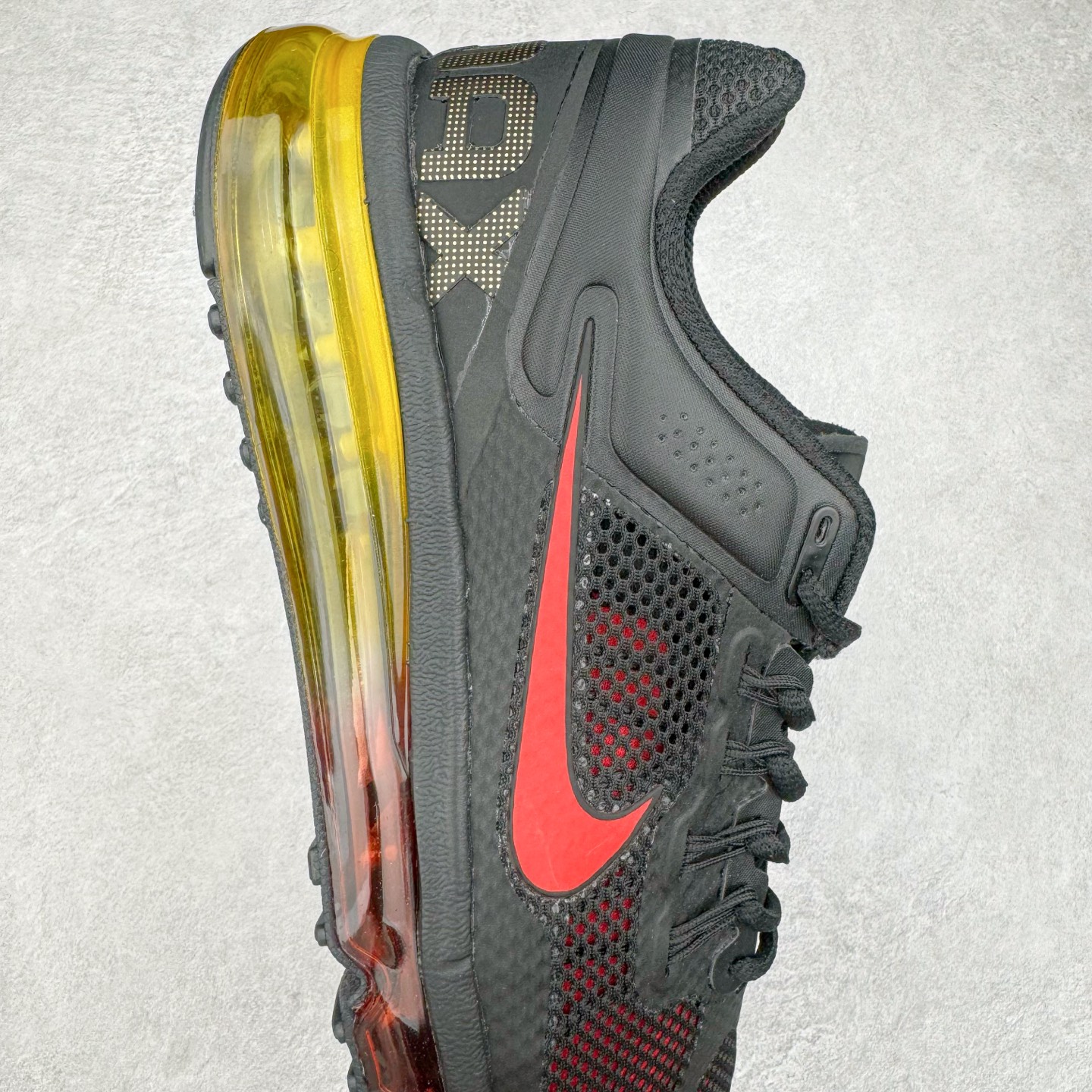 图片[6]-＃纯原 NK Air Max 2013 经典舒适时尚耐磨透气低帮气垫跑步鞋 HF3660-002 携时尚设计闪亮回归 出众有型 采用网眼布细节和运动风无缝覆面 助你保持清爽感受 塑就焕新造型 经典 Flywire 设计搭配经典全掌型 Max Air 缓震配置 缔造出众舒适感和支撑效果实拍调校N版已经零色差零失真 百分百还原实物色彩所见即所得 不存在货不对板色差等低级问题 选购参考实物拍摄 不混卖不参货 只用心做好货严格选品 承诺混一赔十 尺码：35.5 36 36.5 37.5 38 38.5 39 40 40.5 41 42 42.5 43 44 44.5 45 46 46.5-选品中心