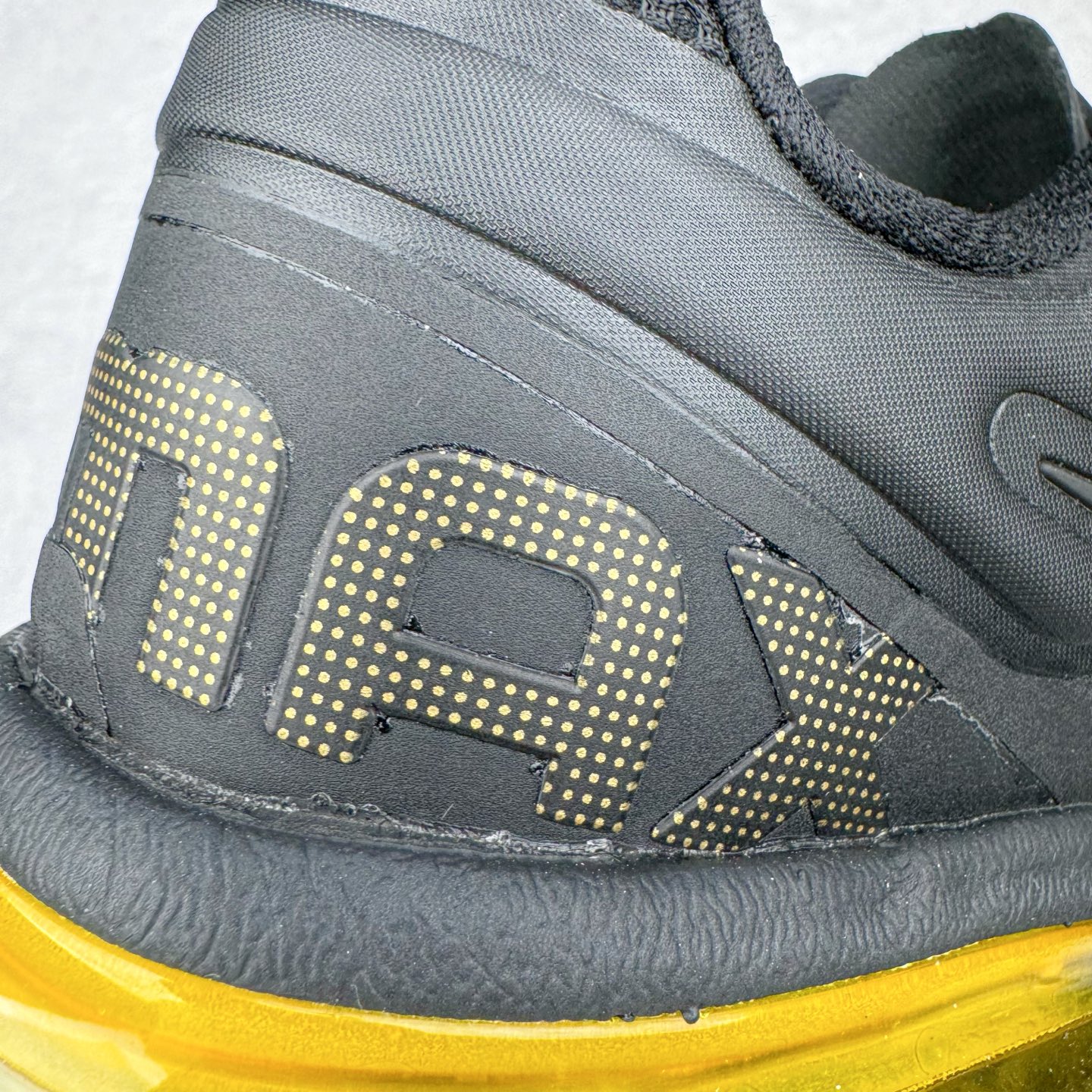 图片[12]-＃纯原 NK Air Max 2013 经典舒适时尚耐磨透气低帮气垫跑步鞋 HF3660-002 携时尚设计闪亮回归 出众有型 采用网眼布细节和运动风无缝覆面 助你保持清爽感受 塑就焕新造型 经典 Flywire 设计搭配经典全掌型 Max Air 缓震配置 缔造出众舒适感和支撑效果实拍调校N版已经零色差零失真 百分百还原实物色彩所见即所得 不存在货不对板色差等低级问题 选购参考实物拍摄 不混卖不参货 只用心做好货严格选品 承诺混一赔十 尺码：35.5 36 36.5 37.5 38 38.5 39 40 40.5 41 42 42.5 43 44 44.5 45 46 46.5-选品中心