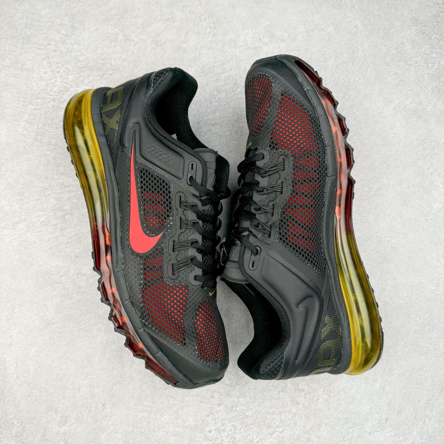 图片[3]-＃纯原 NK Air Max 2013 经典舒适时尚耐磨透气低帮气垫跑步鞋 HF3660-002 携时尚设计闪亮回归 出众有型 采用网眼布细节和运动风无缝覆面 助你保持清爽感受 塑就焕新造型 经典 Flywire 设计搭配经典全掌型 Max Air 缓震配置 缔造出众舒适感和支撑效果实拍调校N版已经零色差零失真 百分百还原实物色彩所见即所得 不存在货不对板色差等低级问题 选购参考实物拍摄 不混卖不参货 只用心做好货严格选品 承诺混一赔十 尺码：35.5 36 36.5 37.5 38 38.5 39 40 40.5 41 42 42.5 43 44 44.5 45 46 46.5-选品中心