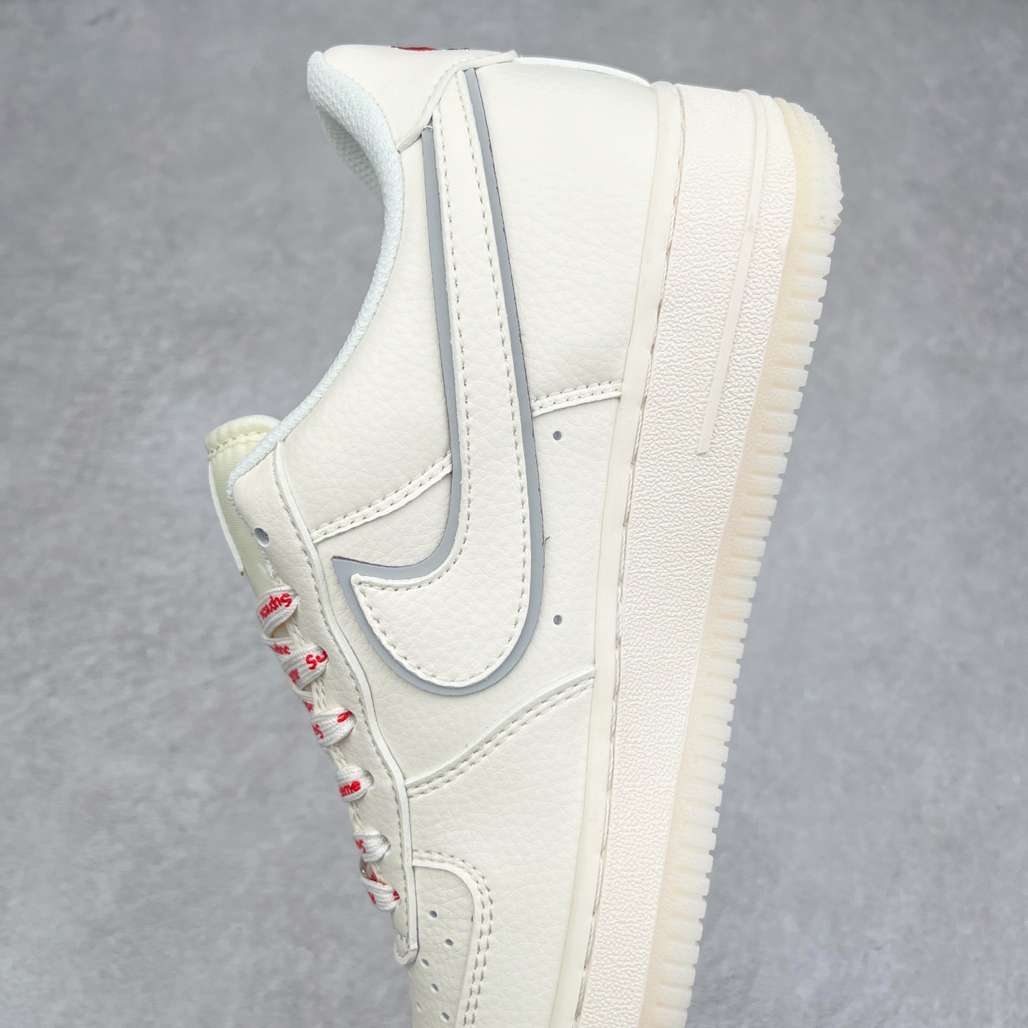 图片[7]-NK Air Force 1´07 Low 空军一号低帮百搭休闲运动板鞋 XZ6188-715 柔软、弹性十足的缓震性能和出色的中底设计 横跨复古与现代的外型结合 造就出风靡全球 三十多年的Force 1 直到今天还深受青睐 实拍调校N版已经零色差零失真 百分百还原实物色彩所见即所得 不存在货不对板色差等低级问题 选购参考实物拍摄 不混卖不参货 只用心做好货严格选品 承诺混一赔十 尺码：36 36.5 37.5 38 38.5 39 40 40.5 41 42 42.5 43 44 44.5 45-选品中心