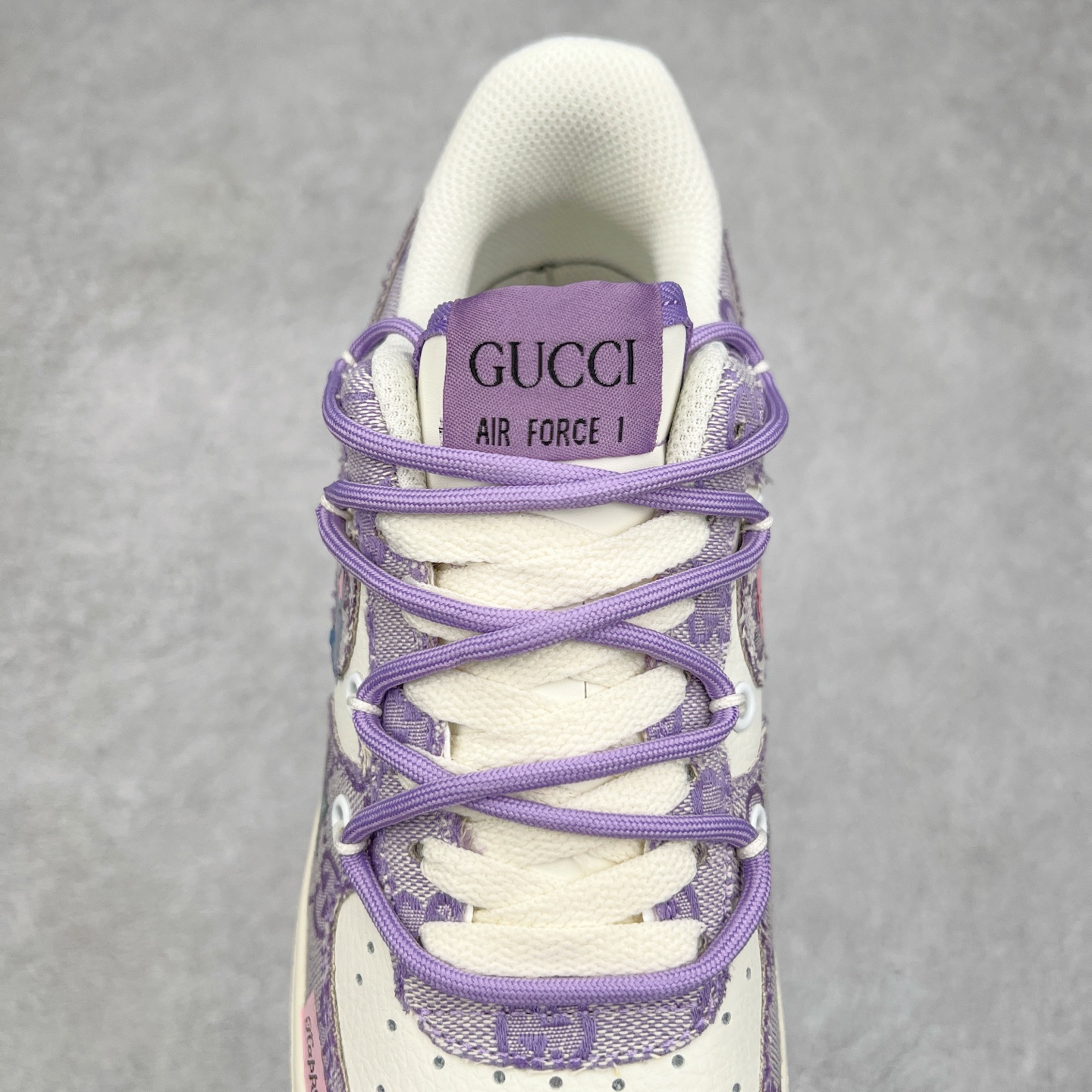 图片[5]-NK Air Force 1´07 Low 空军一号低帮百搭休闲运动板鞋 BD7700-220 柔软、弹性十足的缓震性能和出色的中底设计 横跨复古与现代的外型结合 造就出风靡全球 三十多年的Force 1 直到今天还深受青睐 实拍调校N版已经零色差零失真 百分百还原实物色彩所见即所得 不存在货不对板色差等低级问题 选购参考实物拍摄 不混卖不参货 只用心做好货严格选品 承诺混一赔十 尺码：36 36.5 37.5 38 38.5 39 40 40.5 41 42 42.5 43 44 44.5 45-选品中心