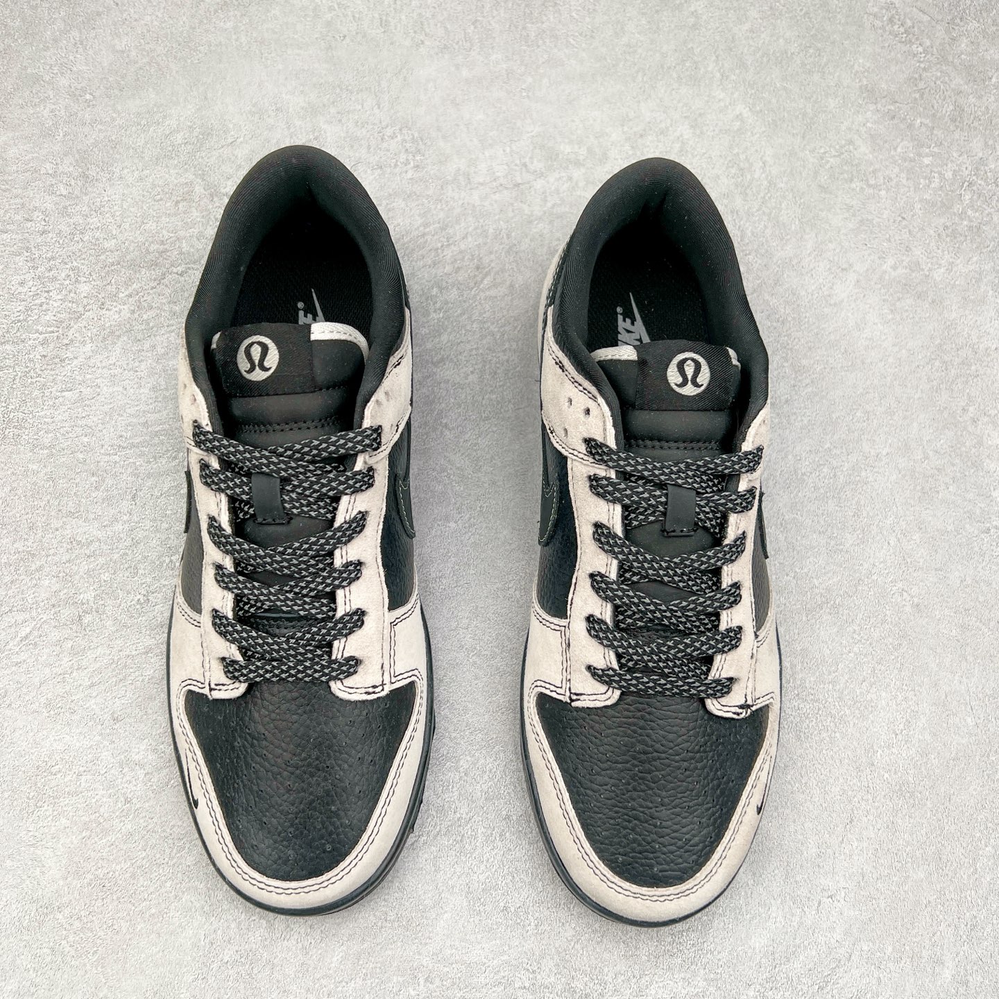 图片[2]-NK Dunk Low 定制配色 SC9207-407 大厂出品 极力推荐 原装头层材料 独家版型蒸餾加工帶來的是更好的视觉和脚感体验大厂纯原品质出货 清洁度 电绣工艺 皮料切割干净无任何毛边 细节完美 实拍调校N版已经零色差零失真 百分百还原实物色彩所见即所得 不存在货不对板色差等低级问题 选购参考实物拍摄 不混卖不参货 只用心做好货严格选品 承诺混一赔十 尺码：36 36.5 37.5 38 38.5 39 40 40.5 41 42 42.5 43 44 44.5 45-选品中心