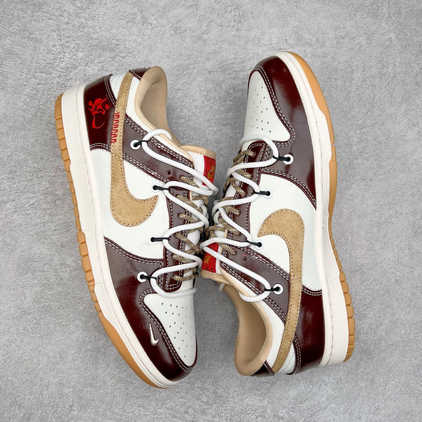 图片[3]-NK Dunk Low 定制配色 YX5066-290 大厂出品 极力推荐 原装头层材料 独家版型蒸餾加工帶來的是更好的视觉和脚感体验大厂纯原品质出货 清洁度 电绣工艺 皮料切割干净无任何毛边 细节完美 实拍调校N版已经零色差零失真 百分百还原实物色彩所见即所得 不存在货不对板色差等低级问题 选购参考实物拍摄 不混卖不参货 只用心做好货严格选品 承诺混一赔十 尺码：36 36.5 37.5 38 38.5 39 40 40.5 41 42 42.5 43 44 44.5 45-选品中心