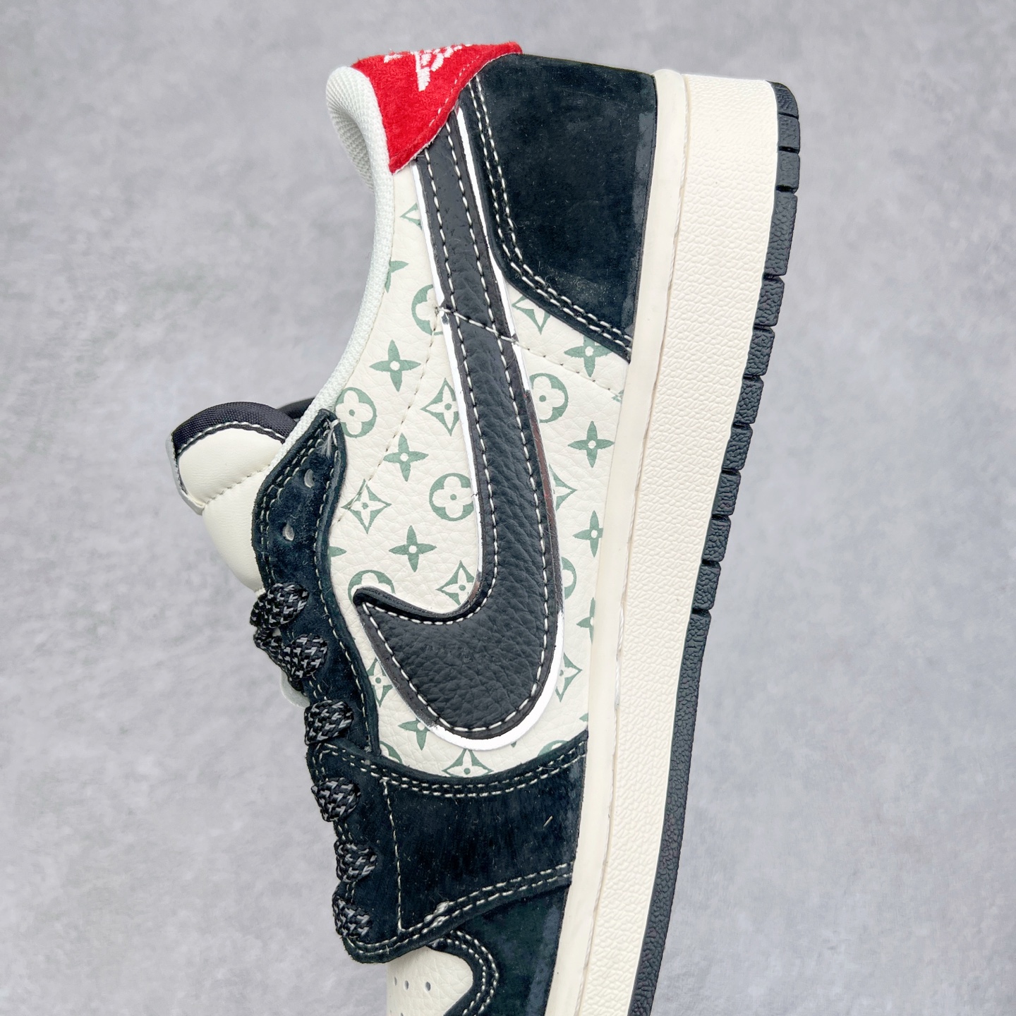 图片[7]-TS x Air Jordan AJ1 Low 倒钩低帮联名定制配色 XZ6188-770 原厂内置气垫魔块 A模大底 头层小牛皮 鞋舌AJ原厂专用牛津布+AJ专用反口珍珠布+原厂无杂质高弹内里海棉+特殊封边弹力鞋带 实拍调校N版已经零色差零失真 百分百还原实物色彩所见即所得 不存在货不对板色差等低级问题 选购参考实物拍摄 不混卖不参货 只用心做好货严格选品 承诺混一赔十 尺码：36 36.5 37.5 38 38.5 39 40 40.5 41 42 42.5 43 44 44.5 45-选品中心