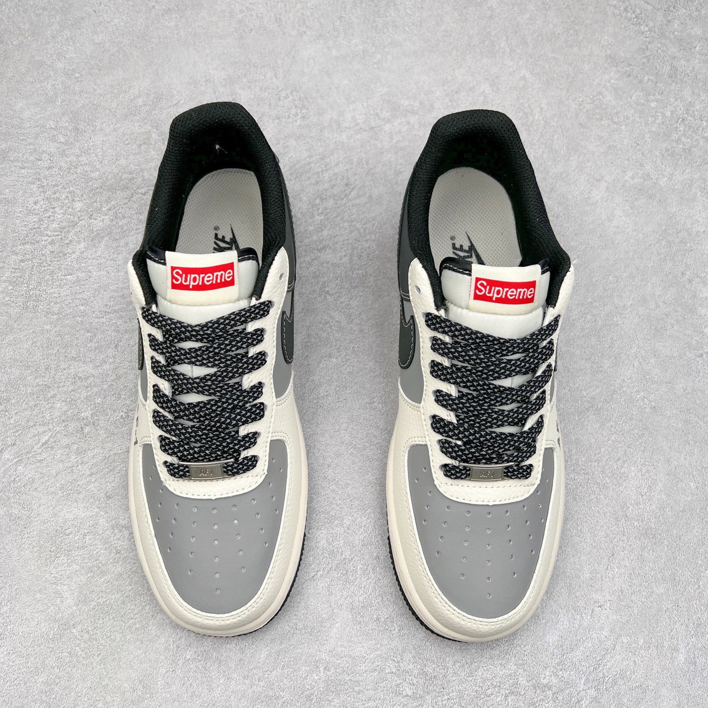 图片[2]-NK Air Force 1´07 Low 空军一号低帮百搭休闲运动板鞋 HH7518-055 柔软、弹性十足的缓震性能和出色的中底设计 横跨复古与现代的外型结合 造就出风靡全球 三十多年的Force 1 直到今天还深受青睐 实拍调校N版已经零色差零失真 百分百还原实物色彩所见即所得 不存在货不对板色差等低级问题 选购参考实物拍摄 不混卖不参货 只用心做好货严格选品 承诺混一赔十 尺码：36 36.5 37.5 38 38.5 39 40 40.5 41 42 42.5 43 44 44.5 45-选品中心