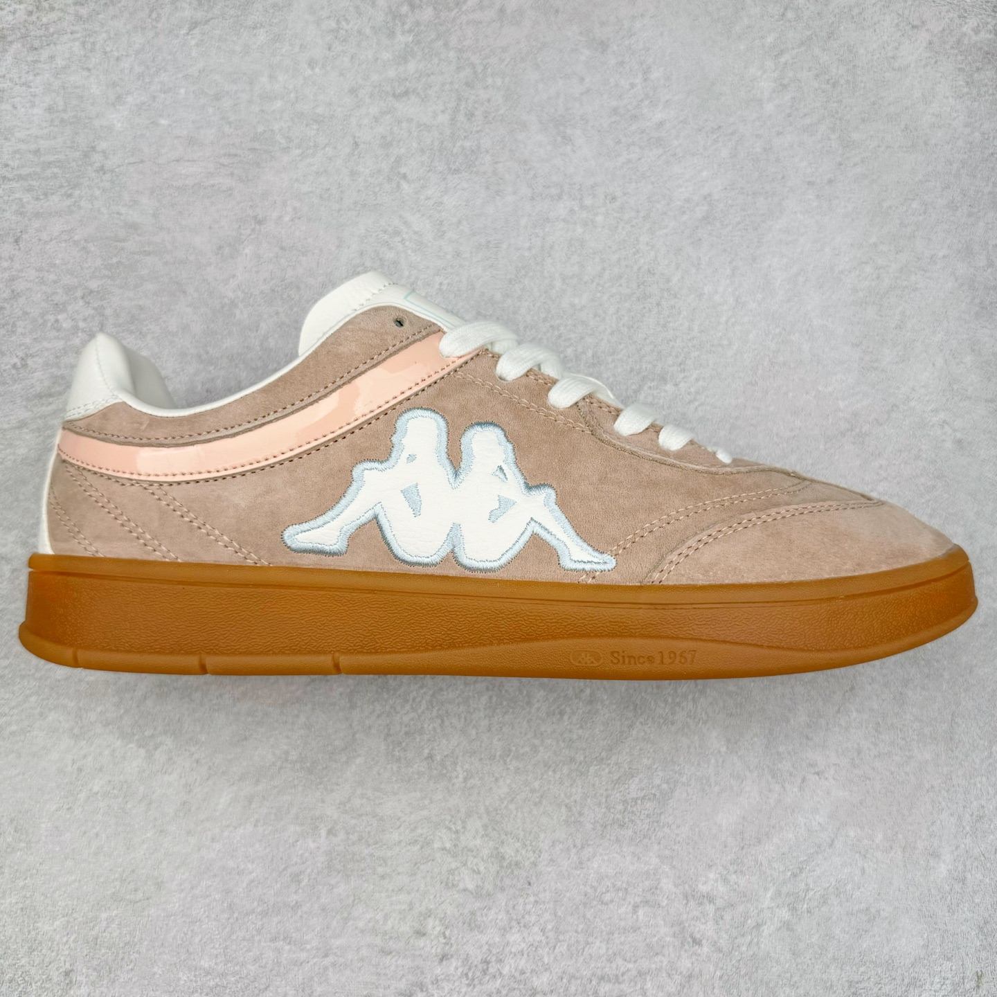 图片[6]-Kappa 1967 Low Sneaker 卡帕系列低帮百搭厚底休闲运动板鞋 原楦原纸版开发版型 采用硬质牛剖革鞋面材质 外置增高耐磨橡胶大底 实拍调校N版已经零色差零失真 百分百还原实物色彩所见即所得 不存在货不对板色差等低级问题 选购参考实物拍摄 不混卖不参货 只用心做好货严格选品 承诺混一赔十 尺码：36 36.5 37.5 38 38.5 39 40 40.5 41 42 42.5 43 44 44.5 45-选品中心