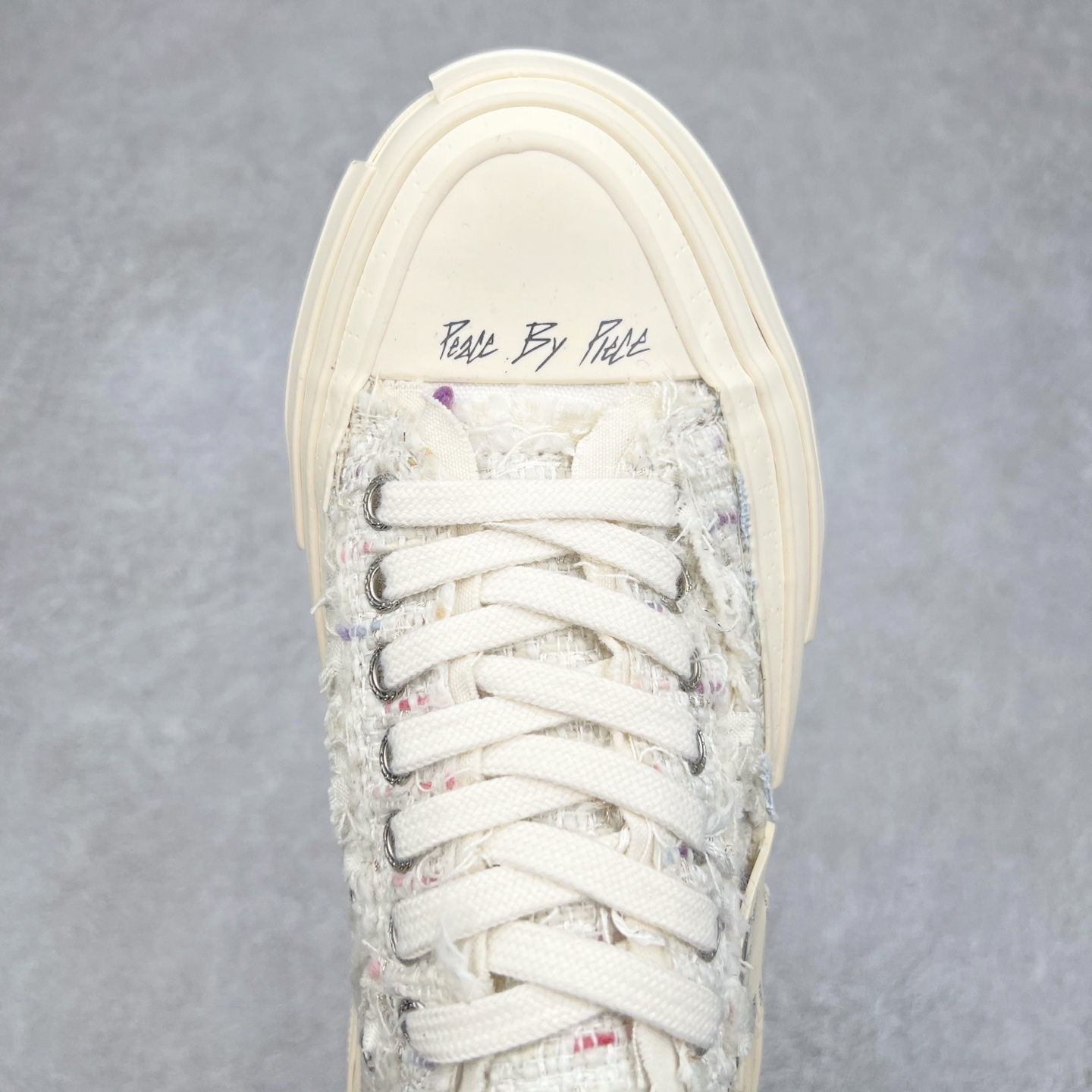 图片[4]-＃纯原 xVESSEL G.O.P. Low 全硫化乞丐鞋 吴建豪主理品牌 解构重叠厚底软木低帮硫化板鞋 全配色原鞋开发 支持对比 细节 工艺 等.. 当前市售最高版本 正确半贴合鞋标工艺 正确鞋头上翘整体楦型 原厂12蛊司厚实舒适帆布面料 面料工序需要通过三次水洗 散落自然杂乱流苏做旧复古效果 支持NFC网页编码识别 升级厚实软木塞内底 纯手工贴合多重围条硫化工艺 原鞋包装 原鞋代码鞋标完全一致 市面顶级毒盒版本 工艺细节 全网络能覆盖到的地方最强 至今无别的工厂能超越的品质 尺码：35 36 37 38 39 40 41 42 43 44 45-选品中心