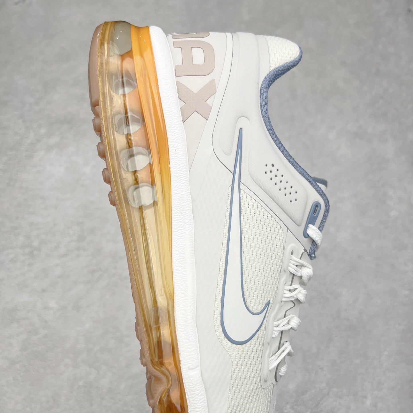 图片[6]-＃纯原 NK Air Max 2013 经典舒适时尚耐磨透气低帮气垫跑步鞋 HV4303-099 携时尚设计闪亮回归 出众有型 采用网眼布细节和运动风无缝覆面 助你保持清爽感受 塑就焕新造型 经典 Flywire 设计搭配经典全掌型 Max Air 缓震配置 缔造出众舒适感和支撑效果实拍调校N版已经零色差零失真 百分百还原实物色彩所见即所得 不存在货不对板色差等低级问题 选购参考实物拍摄 不混卖不参货 只用心做好货严格选品 承诺混一赔十 尺码：35.5 36 36.5 37.5 38 38.5 39 40 40.5 41 42 42.5 43 44 44.5 45 46 46.5-选品中心