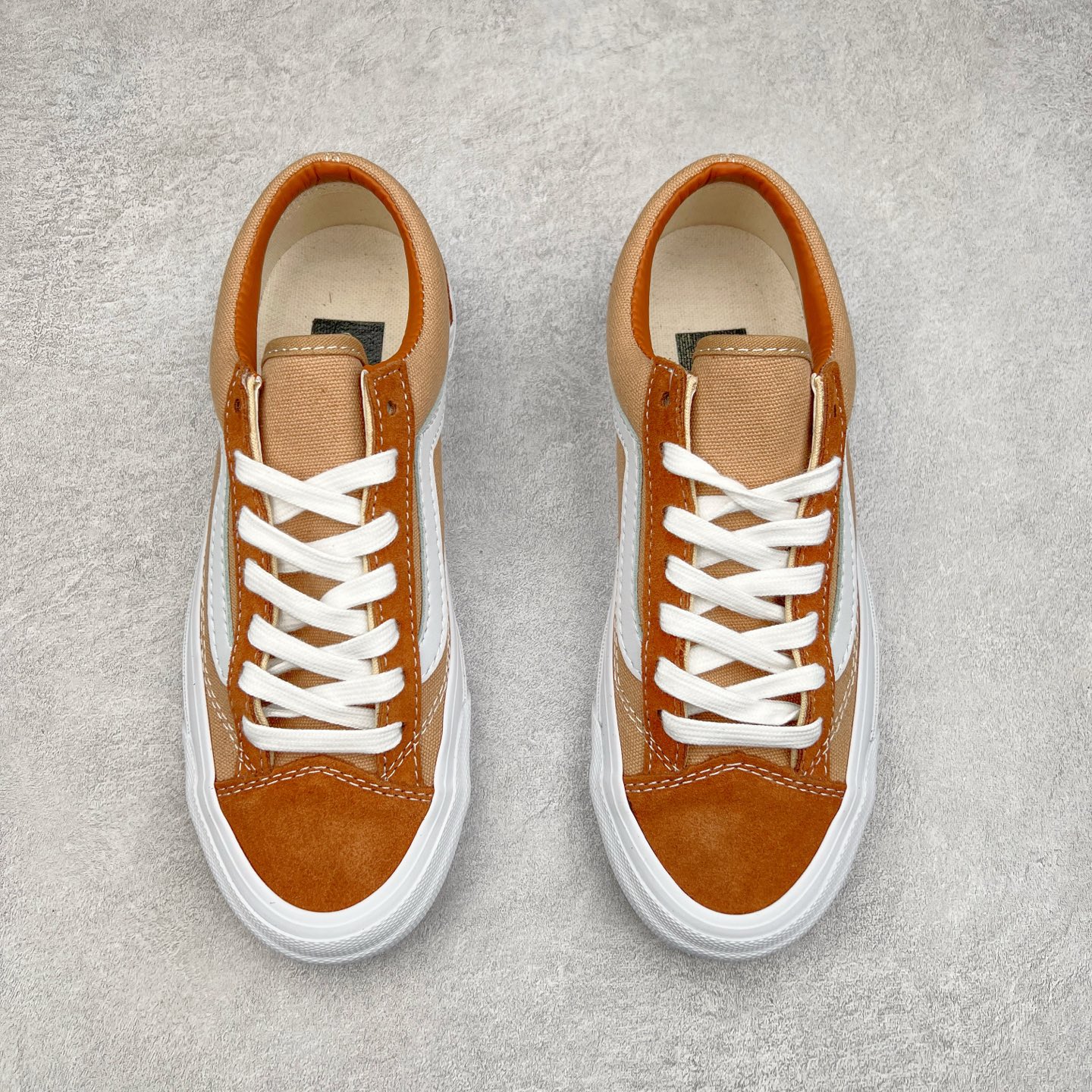 图片[2]-Vans Old Skool LX 36VT 脏橘 范斯官方 防滑耐磨复古休闲板鞋 鞋身棕橘色牛仔布和麂皮拼接 经典Style 36 鞋型增强复古属性 从鞋型和贴合度方面重塑鞋款 全皮压纹材质质感拉满 缓震活动鞋垫使脚感更舒适 货号：VN000D57TBR 尺码：36 36.5 37 38 38.5 39 40 40.5 41 42 42.5 43 44-选品中心