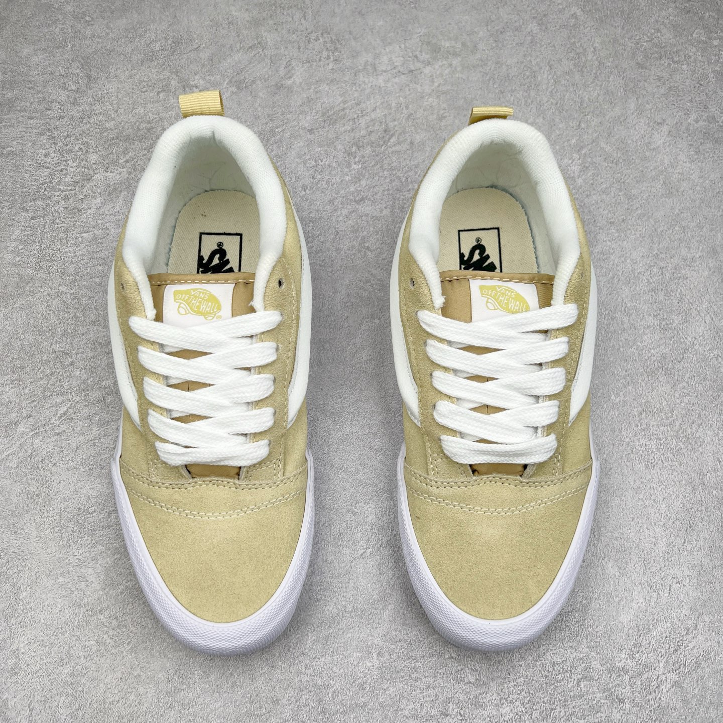 图片[2]-Vans Knu Skool 奶黄色 官方新款 复古休闲胖胖面包鞋 肥胖版大LOGO原版全皮猪八面料 尺码：35 36 36.5 37 38 38.5 39 40 40.5 41 42 42.5 43 44 工艺：硫化1：1（重量1：1、真标、原钢印、材质标、鞋型标、合格证）-选品中心