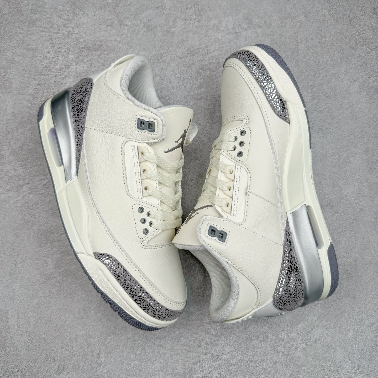 图片[3]-＃F版 Air Jordan AJ3 Retro 白灰 CK9246-100 原楦原纸板开发 确保原汁原味 原厂皮料质感色泽绝无偏差 完美中底拉帮 原厂中底钢印 原档案大底 如假白送 大底纹路 气垫通透度PU的回弹性均百分百还原 原厂电绣鞋舌飞人刺绣针数立体讲究精细欢迎对比正品原鞋 尺码：36 36.5 37.5 38 38.5 39 40 40.5 41 42 42.5 43 44 44.5 45 46 47.5-选品中心