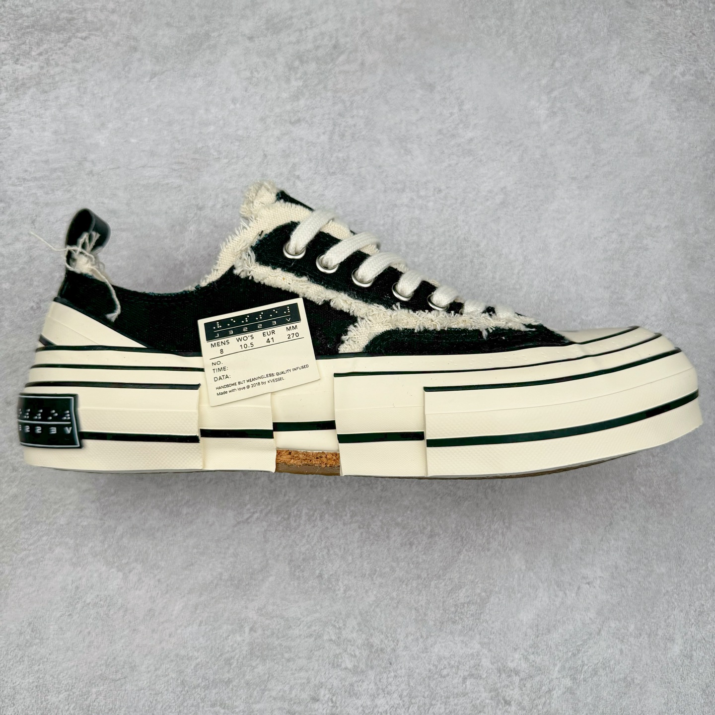 ＃纯原 xVESSEL G.O.P. Low 全硫化乞丐鞋 吴建豪主理品牌 解构重叠厚底软木低帮硫化板鞋 全配色原鞋开发 支持对比 细节 工艺 等.. 当前市售最高版本 正确半贴合鞋标工艺 正确鞋头上翘整体楦型 原厂12蛊司厚实舒适帆布面料 面料工序需要通过三次水洗 散落自然杂乱流苏做旧复古效果 支持NFC网页编码识别 升级厚实软木塞内底 纯手工贴合多重围条硫化工艺 原鞋包装 原鞋代码鞋标完全一致 市面顶级毒盒版本 工艺细节 全网络能覆盖到的地方最强 至今无别的工厂能超越的品质 尺码：35 36 37 38 39 40 41 42 43 44 45-选品中心