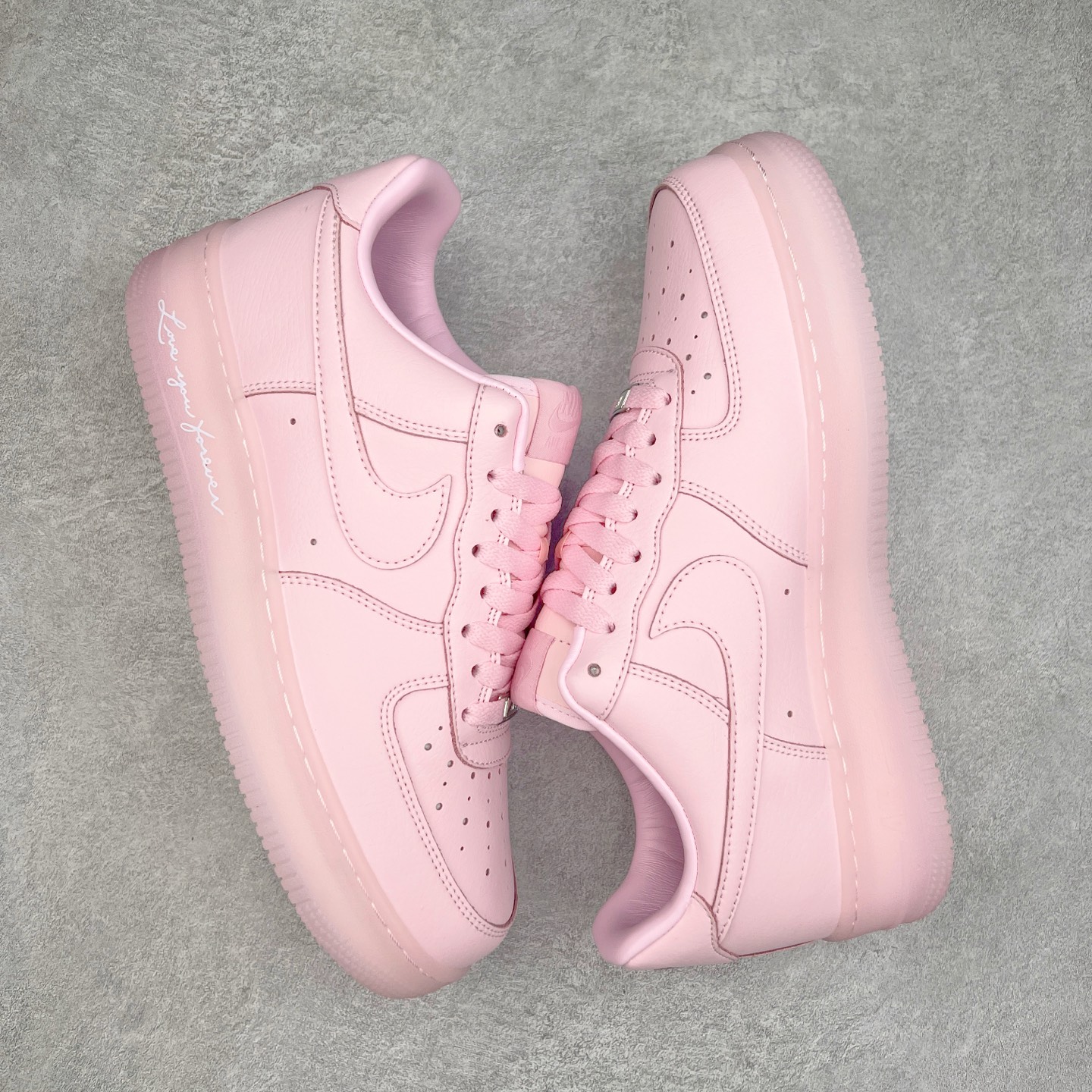 图片[3]-NK Air Force 1´07 Low 空军一号低帮百搭休闲运动板鞋 CZ8065-600 柔软、弹性十足的缓震性能和出色的中底设计 横跨复古与现代的外型结合 造就出风靡全球 三十多年的Force 1 直到今天还深受青睐 实拍调校N版已经零色差零失真 百分百还原实物色彩所见即所得 不存在货不对板色差等低级问题 选购参考实物拍摄 不混卖不参货 只用心做好货严格选品 承诺混一赔十 尺码：36 36.5 37.5 38 38.5 39 40 40.5 41 42 42.5 43 44 44.5 45-选品中心