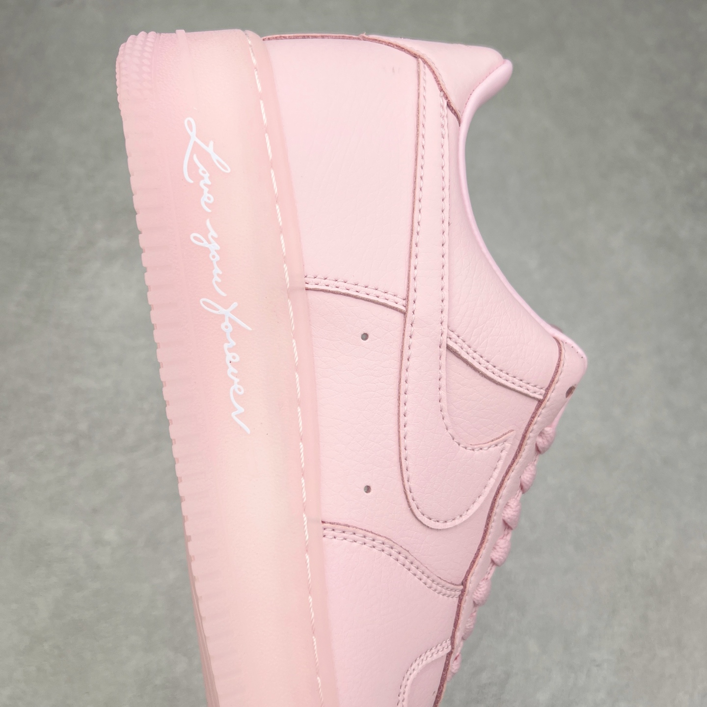 图片[6]-NK Air Force 1´07 Low 空军一号低帮百搭休闲运动板鞋 CZ8065-600 柔软、弹性十足的缓震性能和出色的中底设计 横跨复古与现代的外型结合 造就出风靡全球 三十多年的Force 1 直到今天还深受青睐 实拍调校N版已经零色差零失真 百分百还原实物色彩所见即所得 不存在货不对板色差等低级问题 选购参考实物拍摄 不混卖不参货 只用心做好货严格选品 承诺混一赔十 尺码：36 36.5 37.5 38 38.5 39 40 40.5 41 42 42.5 43 44 44.5 45-选品中心