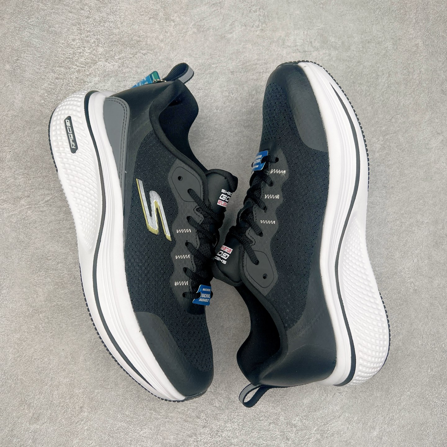 图片[3]-Skechers斯凯奇 MEN\’S GO 舒适百搭回弹 低帮 休闲跑步鞋 实拍调校N版已经零色差零失真 百分百还原实物色彩所见即所得 不存在货不对板色差等低级问题 选购参考实物拍摄 不混卖不参货 只用心做好货严格选品 承诺混一赔十 尺码：36 36.5 37.5 38 38.5 39 40 40.5 41 42 42.5 43 44 44.5 45-选品中心