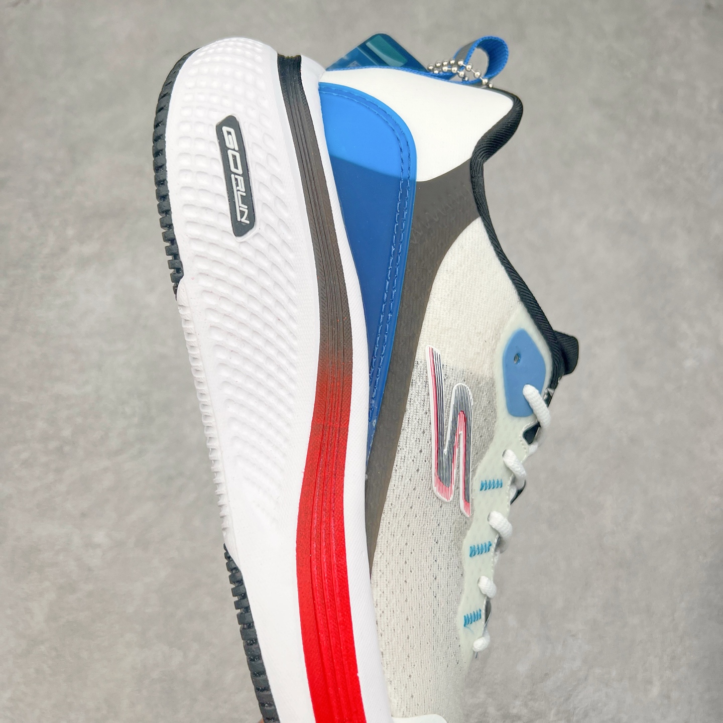 图片[6]-Skechers斯凯奇 MEN\’S GO 舒适百搭回弹 低帮 休闲跑步鞋 实拍调校N版已经零色差零失真 百分百还原实物色彩所见即所得 不存在货不对板色差等低级问题 选购参考实物拍摄 不混卖不参货 只用心做好货严格选品 承诺混一赔十 尺码：36 36.5 37.5 38 38.5 39 40 40.5 41 42 42.5 43 44 44.5 45-选品中心