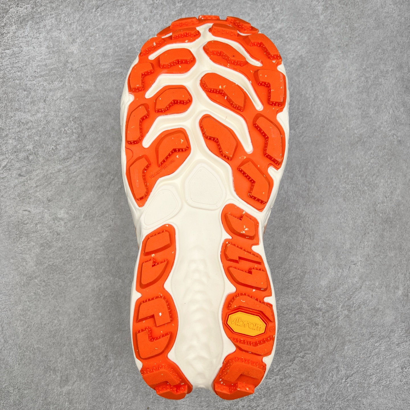 图片[9]-New Balance Fresh Foam X Trail More v3 新百伦NB莫尔V3系列低帮轻量化厚底户外越野休闲运动慢跑鞋 MTMORNGR 无论是越野训练跑还是享受自然美景 New Balance Fresh Foam X Trail More v3 都能确保双脚凉爽舒适 获得缓震支撑 这款越野跑鞋採用透气的合成/网眼鞋面 加上双层 Fresh Foam X 中底实现绝佳舒适著感 搭载鞋头防护科技与 All Terrain 系列最厚鞋底 可防止碎石跑入鞋内 让你尽情探索不受限 尺码：36 37 37.5 38 38.5 39.5 40 40.5 41.5 42 42.5 43 44 44.5 45-选品中心