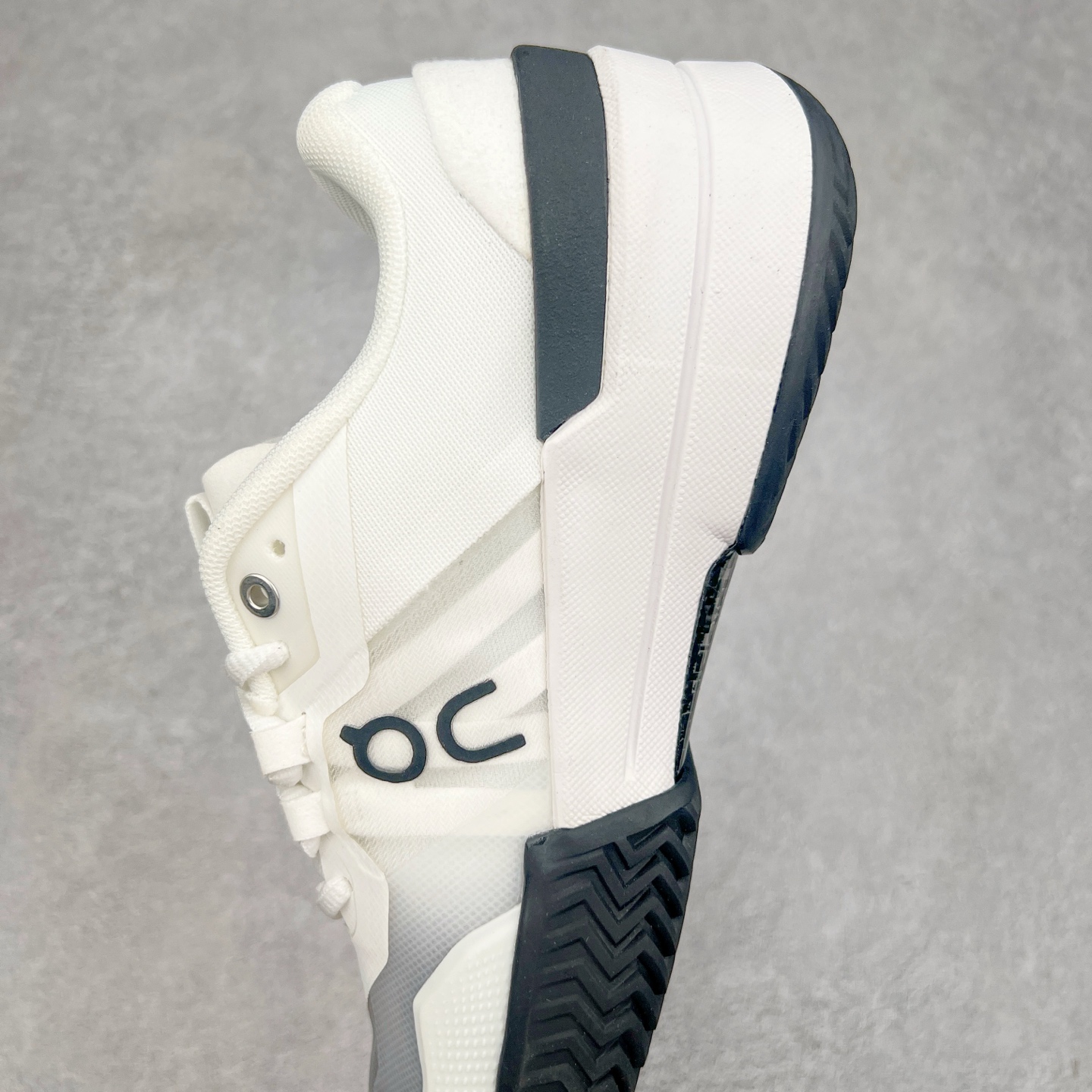 图片[7]-On THE ROGER Pro 2 昂跑舒适简约防滑耐磨低帮网球鞋 此运动品牌 开创于2010年 缓震着陆、强效回弹、轻柔质感的设计构思始终是ON研制关键 与此同时基于“为全球提供革新性的跑步感受”信念 陆续推出了多款跑鞋及其以专业运动人体跑步工程学为设计关键的功能性跑步服饰设备 让跑者不费力气地畅快畅跑 尺码：36 36.5 37.5 38 38.5 39 40 40.5 41 42 42.5 43 44 44.5 45-选品中心