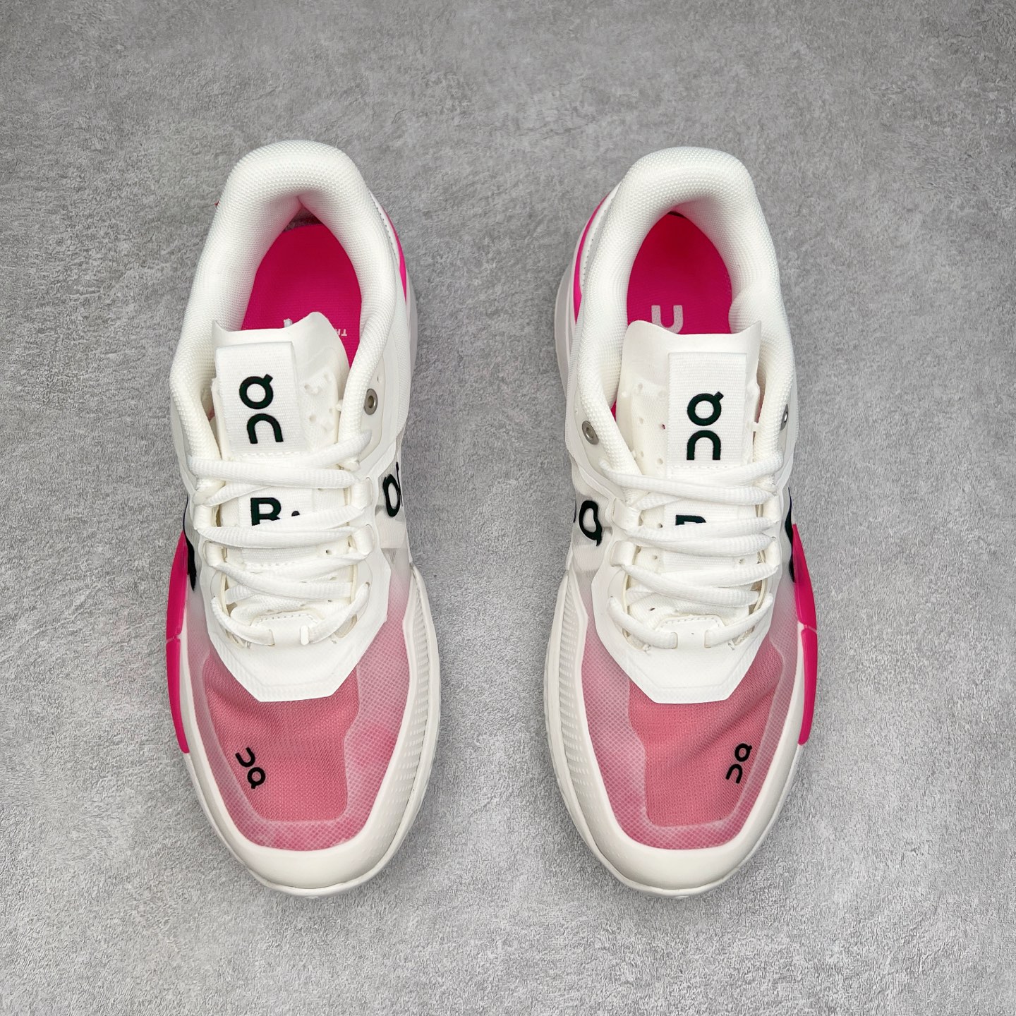 图片[2]-On THE ROGER Pro 2 昂跑舒适简约防滑耐磨低帮网球鞋 此运动品牌 开创于2010年 缓震着陆、强效回弹、轻柔质感的设计构思始终是ON研制关键 与此同时基于“为全球提供革新性的跑步感受”信念 陆续推出了多款跑鞋及其以专业运动人体跑步工程学为设计关键的功能性跑步服饰设备 让跑者不费力气地畅快畅跑 尺码：36 36.5 37.5 38 38.5 39 40 40.5 41 42 42.5 43 44 44.5 45-选品中心