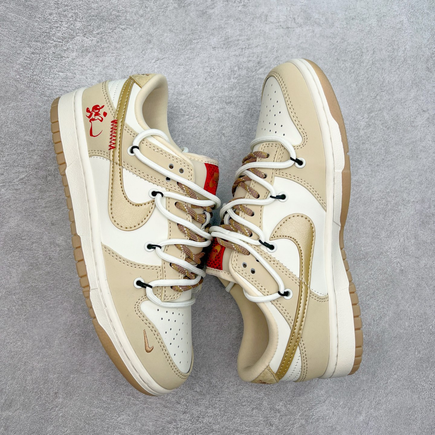 图片[3]-NK Dunk Low 定制配色 YX5066-291 大厂出品 极力推荐 原装头层材料 独家版型蒸餾加工帶來的是更好的视觉和脚感体验大厂纯原品质出货 清洁度 电绣工艺 皮料切割干净无任何毛边 细节完美 实拍调校N版已经零色差零失真 百分百还原实物色彩所见即所得 不存在货不对板色差等低级问题 选购参考实物拍摄 不混卖不参货 只用心做好货严格选品 承诺混一赔十 尺码：36 36.5 37.5 38 38.5 39 40 40.5 41 42 42.5 43 44 44.5 45-选品中心