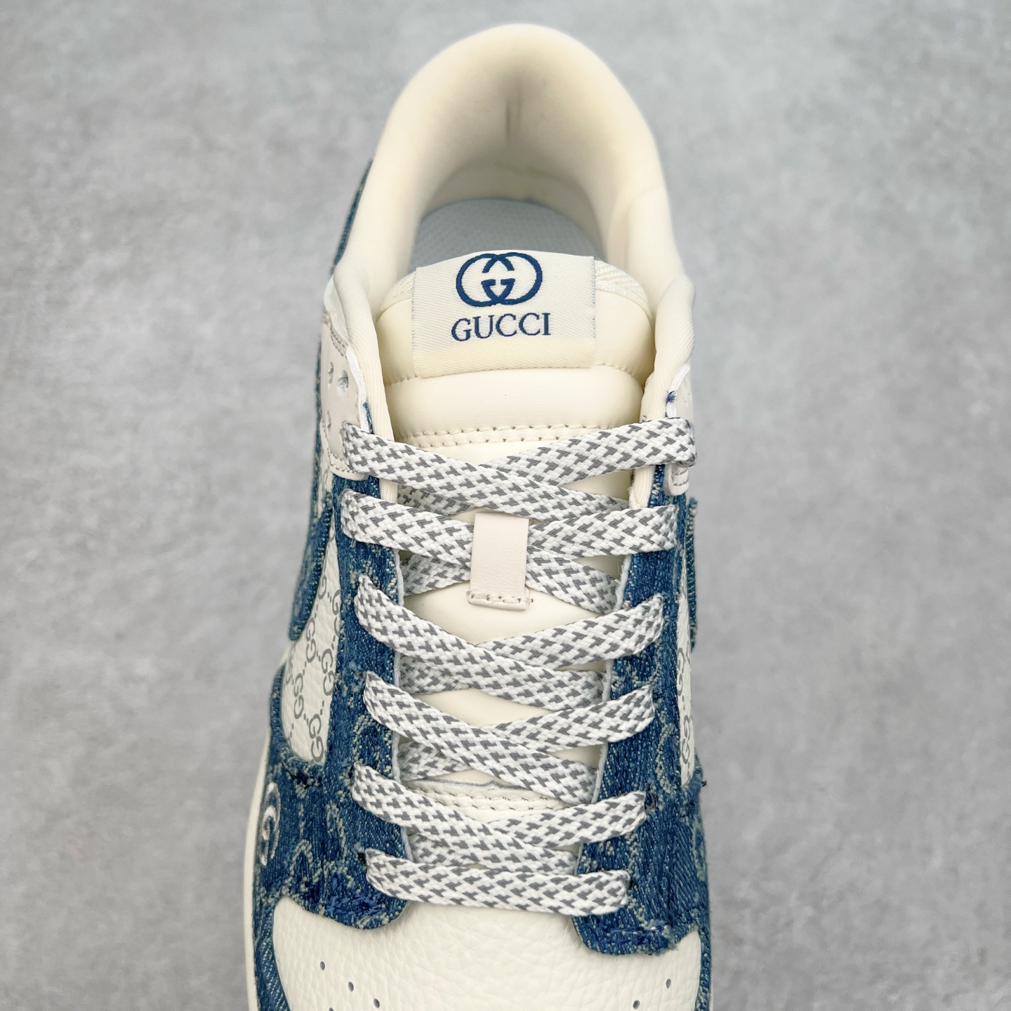 图片[5]-NK Dunk Low 定制配色 CH8311-285 大厂出品 极力推荐 原装头层材料 独家版型蒸餾加工帶來的是更好的视觉和脚感体验大厂纯原品质出货 清洁度 电绣工艺 皮料切割干净无任何毛边 细节完美 实拍调校N版已经零色差零失真 百分百还原实物色彩所见即所得 不存在货不对板色差等低级问题 选购参考实物拍摄 不混卖不参货 只用心做好货严格选品 承诺混一赔十 尺码：36 36.5 37.5 38 38.5 39 40 40.5 41 42 42.5 43 44 44.5 45-选品中心