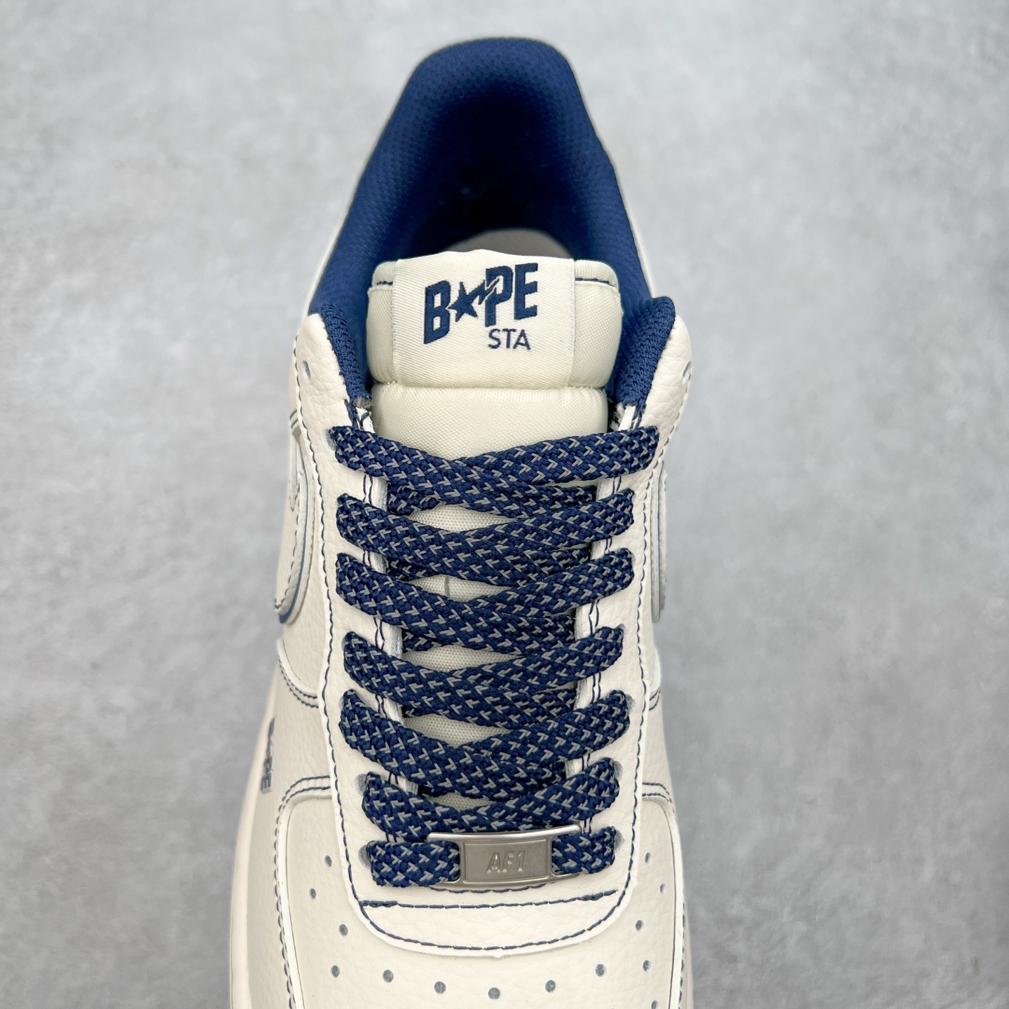 图片[5]-NK Air Force 1´07 Low 空军一号低帮百搭休闲运动板鞋 HH7518-066 柔软、弹性十足的缓震性能和出色的中底设计 横跨复古与现代的外型结合 造就出风靡全球 三十多年的Force 1 直到今天还深受青睐 实拍调校N版已经零色差零失真 百分百还原实物色彩所见即所得 不存在货不对板色差等低级问题 选购参考实物拍摄 不混卖不参货 只用心做好货严格选品 承诺混一赔十 尺码：36 36.5 37.5 38 38.5 39 40 40.5 41 42 42.5 43 44 44.5 45-选品中心