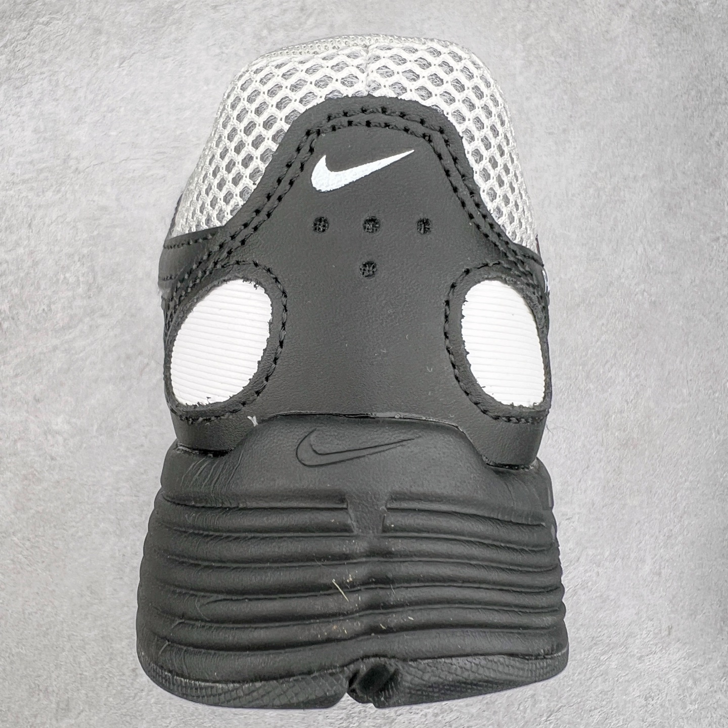 图片[8]-NK P-6000 系列低帮复古老爹风休闲运动舒适慢跑鞋 融合 Pegasus 过往运动鞋设计 助力 21 世纪早期跑步运动跃升时尚新高度 采用透气网眼布、运动风格线条和耐穿覆面 兼具吸睛外观和舒适感受 中底泡绵以田径赛道为灵感 打造厚实设计 缔造出众缓震性能 尺码：36 36.5 37.5 38 38.5 39 40 40.5 41 42 42.5 43 44 44.5 45-选品中心