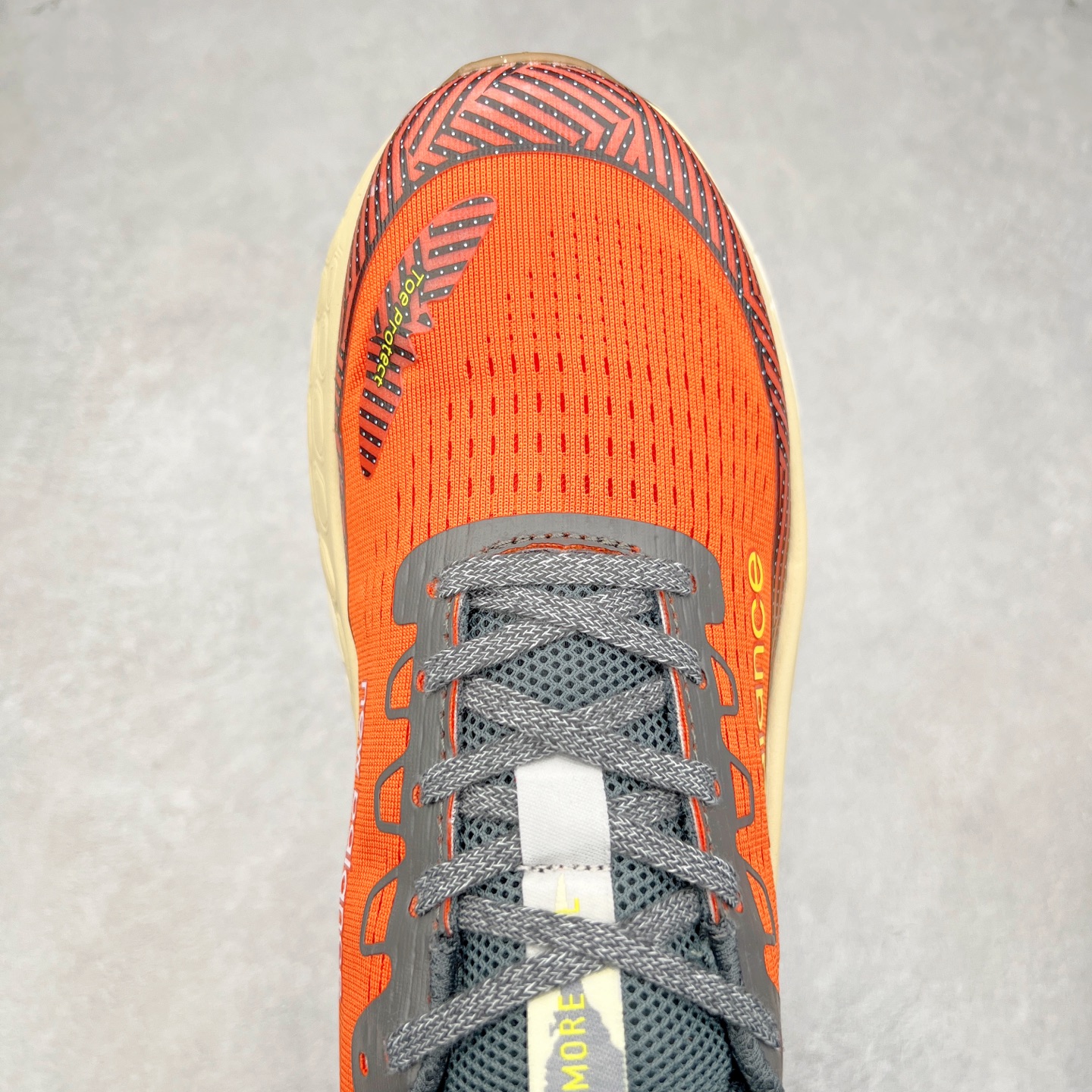 图片[4]-New Balance Fresh Foam X Trail More v3 新百伦NB莫尔V3系列低帮轻量化厚底户外越野休闲运动慢跑鞋 MTMORNGR 无论是越野训练跑还是享受自然美景 New Balance Fresh Foam X Trail More v3 都能确保双脚凉爽舒适 获得缓震支撑 这款越野跑鞋採用透气的合成/网眼鞋面 加上双层 Fresh Foam X 中底实现绝佳舒适著感 搭载鞋头防护科技与 All Terrain 系列最厚鞋底 可防止碎石跑入鞋内 让你尽情探索不受限 尺码：36 37 37.5 38 38.5 39.5 40 40.5 41.5 42 42.5 43 44 44.5 45-选品中心