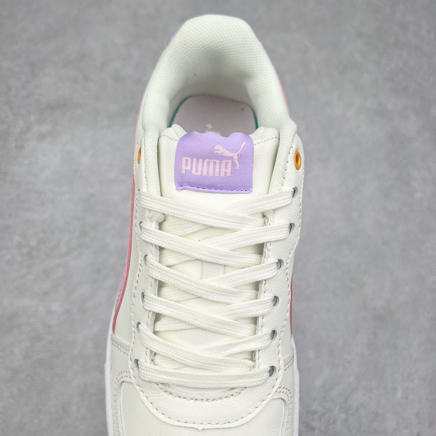 图片[5]-PUMA Skye 彪马皮革街头风防滑低帮板鞋 实拍调校N版已经零色差零失真 百分百还原实物色彩所见即所得 不存在货不对板色差等低级问题 选购参考实物拍摄 不混卖不参货 只用心做好货严格选品 承诺混一赔十 尺码：36 36.5 37.5 38 38.5 39 40 40.5 41 42 42.5 43 44 44.5 45-选品中心