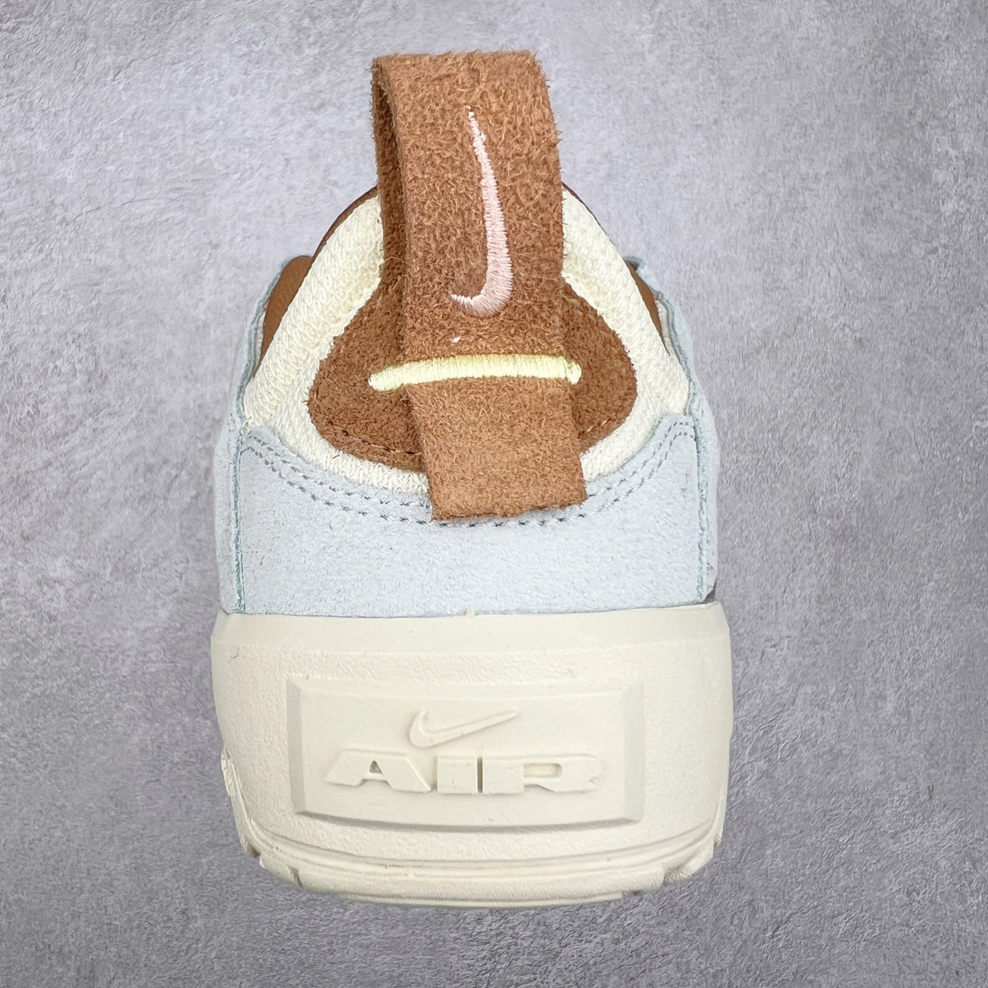 图片[8]-NK SB Day One 低帮休闲板鞋 HQ3475-121 鞋款搭载Air Zoom缓震气垫，采用包边结构工艺轻盈柔韧，缔造非凡触板感。织物材料，舒适出众 翻毛皮覆面经久耐穿，塑就挚爱踢板体验。尺码：35.5 36 36.5 37.5 38 38.5 39 40 40.5 41 42 42.5 43 44 44.5 45-选品中心