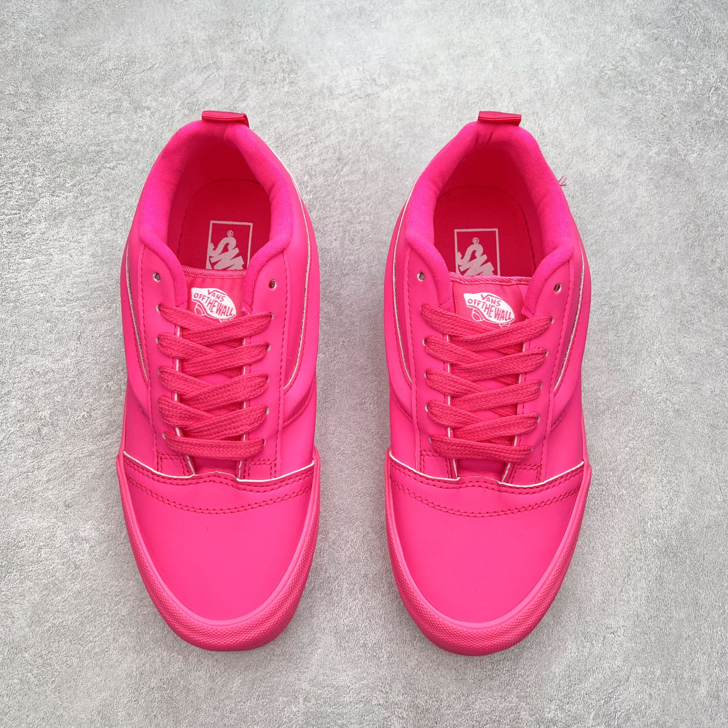 图片[2]-Vans Knu Skool 全皮火龙果 范斯官方 复古休闲胖胖面包鞋 肥胖版大LOGO全皮面料 尺码：35 36 36.5 37 38 38.5 39 40 40.5 41 42 42.5 43 44 45 工艺：硫化1：1（重量1：1、真标、原钢印、材质标、鞋型标、合格证）-选品中心