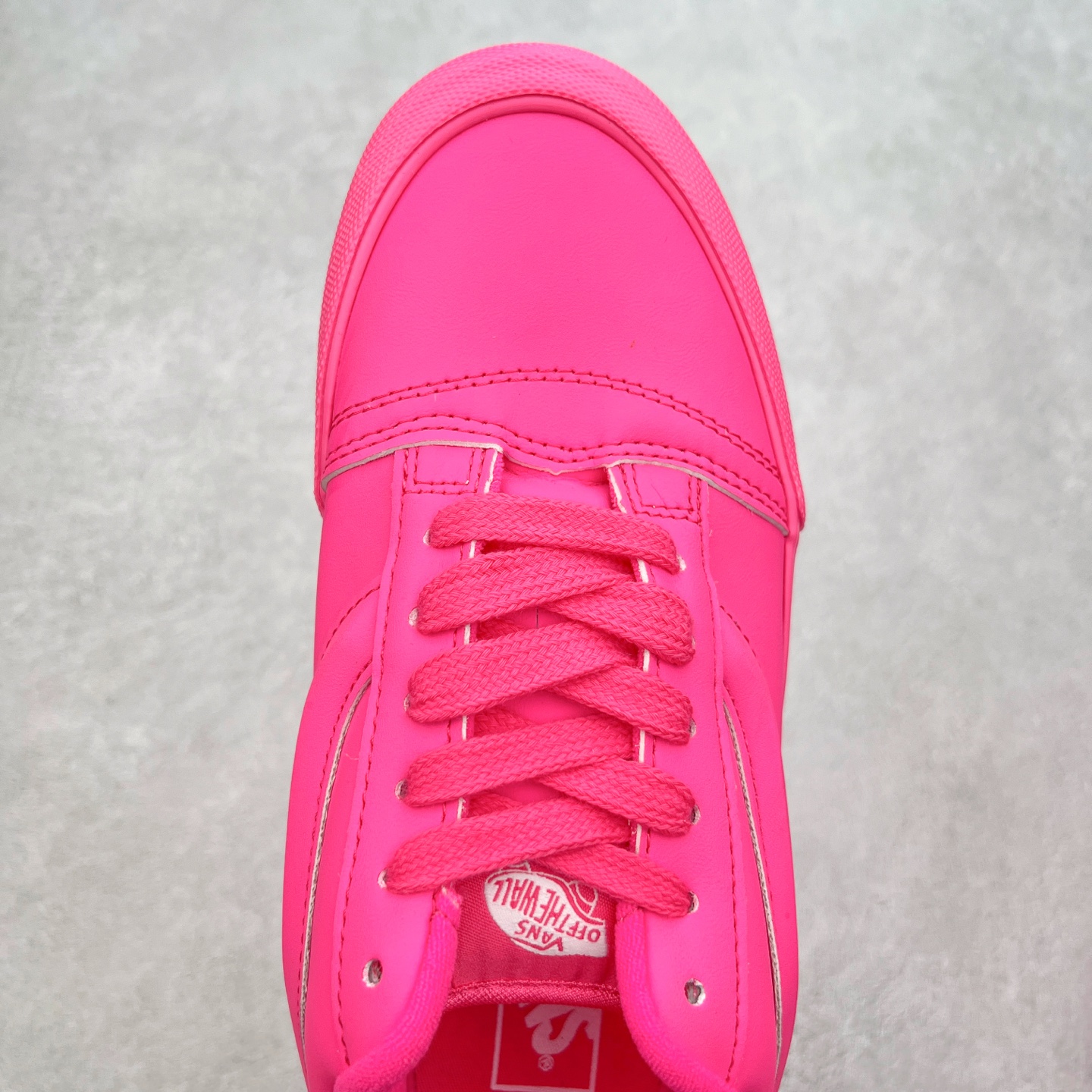 图片[4]-Vans Knu Skool 全皮火龙果 范斯官方 复古休闲胖胖面包鞋 肥胖版大LOGO全皮面料 尺码：35 36 36.5 37 38 38.5 39 40 40.5 41 42 42.5 43 44 45 工艺：硫化1：1（重量1：1、真标、原钢印、材质标、鞋型标、合格证）-选品中心