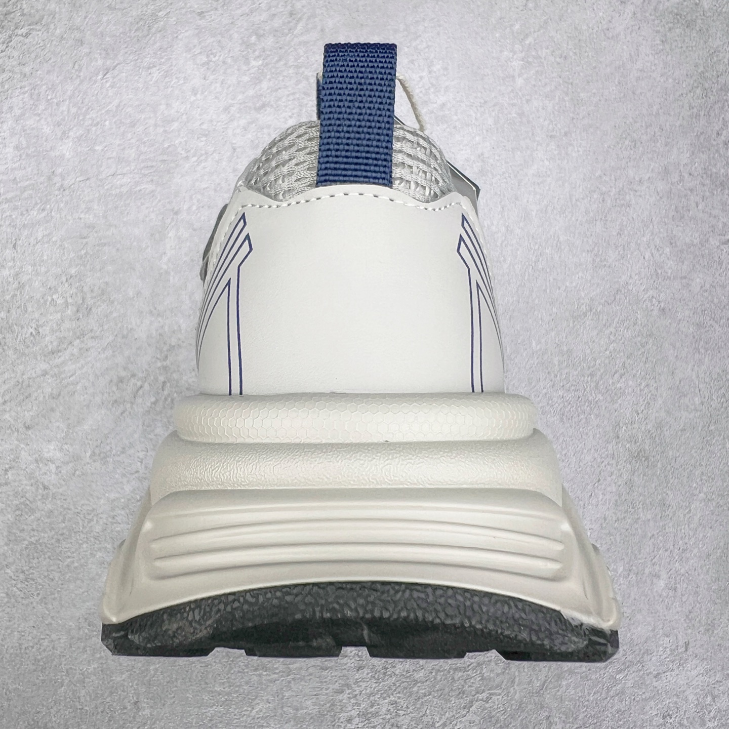 图片[8]-GG-CC Chunky Low 休闲运动老爹鞋 #广东大厂出品 完美细节 25ss早春新款 大长腿 时髦look轻松定格 不费力展现率性氛围 酷帅机能风不规则设计大底 GGcc杏银红色拼色造型设计 轻便舒适百搭 不管怎么搭都敲好看~尺码：35 36 37 38 39 40-选品中心