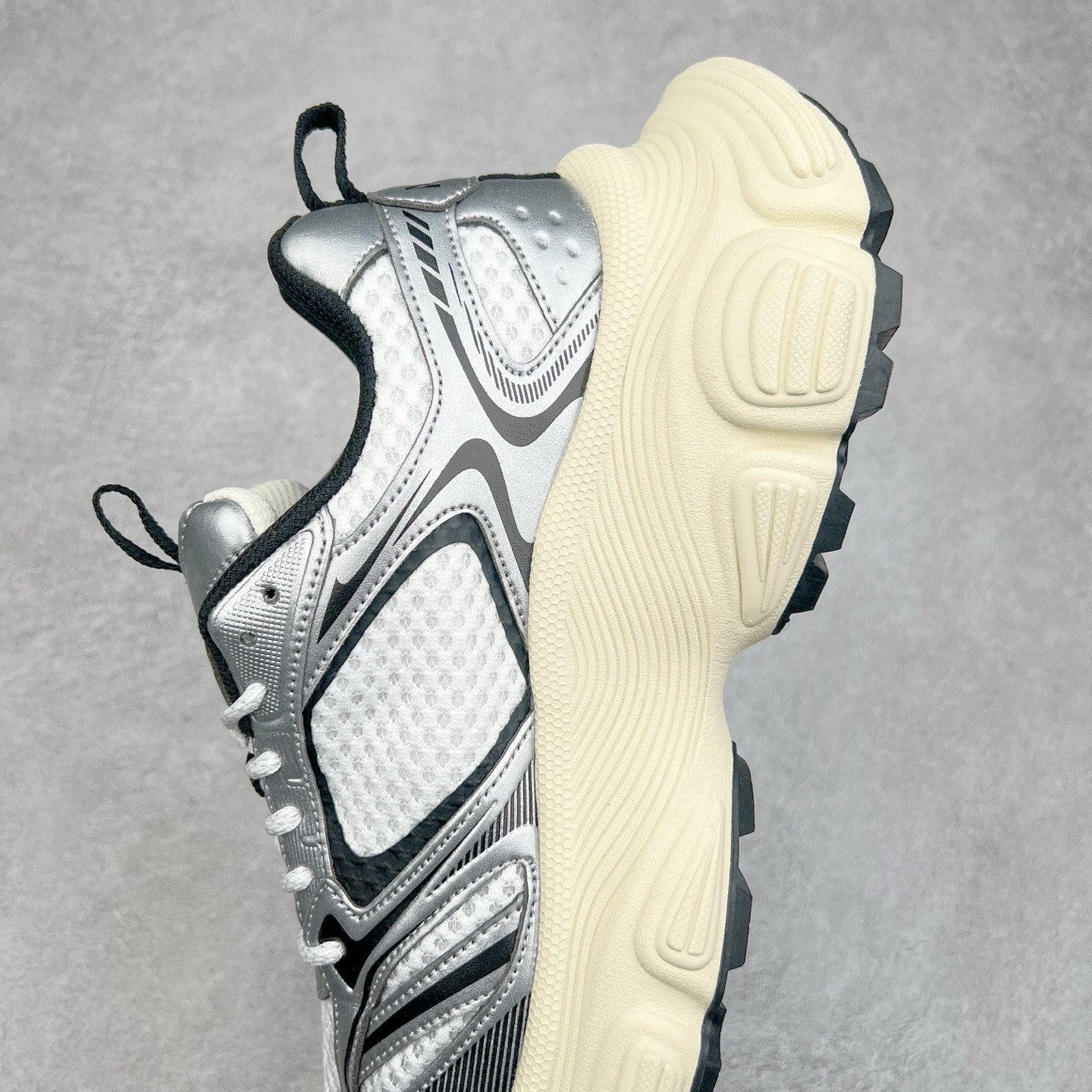 图片[7]-MLB WINNER CHUNKY 纽约洋基队合成革潮流时尚舒适休闲运动风厚底增高 防滑耐磨 低帮 老爹鞋 男女同款 黑色 实拍调校N版已经零色差零失真 百分百还原实物色彩所见即所得 不存在货不对板色差等低级问题 选购参考实物拍摄 不混卖不参货 只用心做好货严格选品 承诺混一赔十 尺码：36 36.5 37.5 38 38.5 39 40 40.5 41 42 42.5 43 44 44.5 45-选品中心