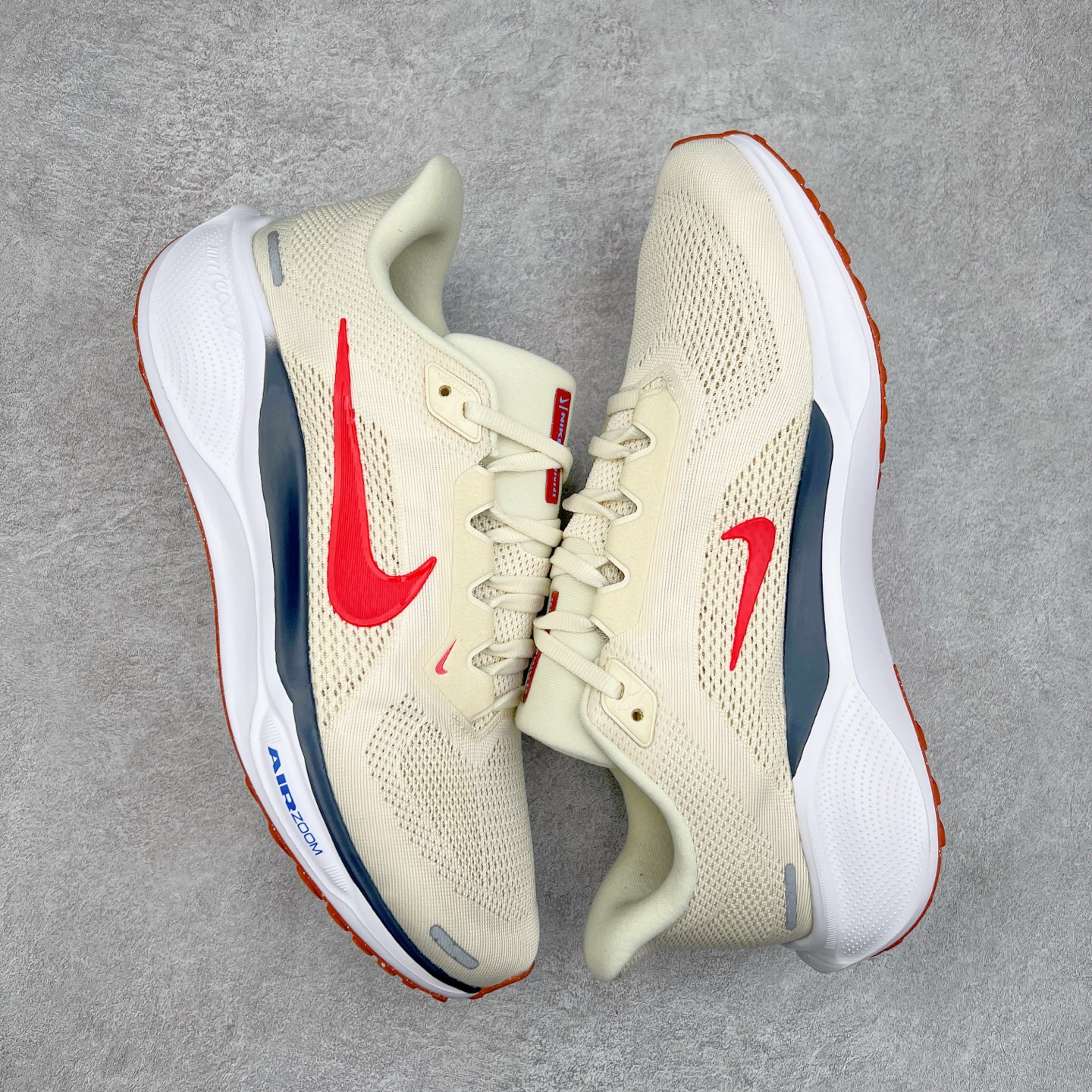 图片[3]-＃特价福利 NK Zoom Pegasus 飞马41代马拉松系列网面透气缓震疾速跑鞋 拥有 Zoom Air 一如既往的稳定感和流畅感 鞋面采用工程网眼设计 为特定高热区域营造出色透气性 进一步增加鞋面的穿孔数量 让足部能够快速散热 中足搭配 Flywire 飞线 在高速运动时营造舒适稳定的贴合感 内置Zoon气垫加持 动力十足 尺码：36 36.5 37.5 38 38.5 39 40 40.5 41 42 42.5 43 44 44.5 45-选品中心