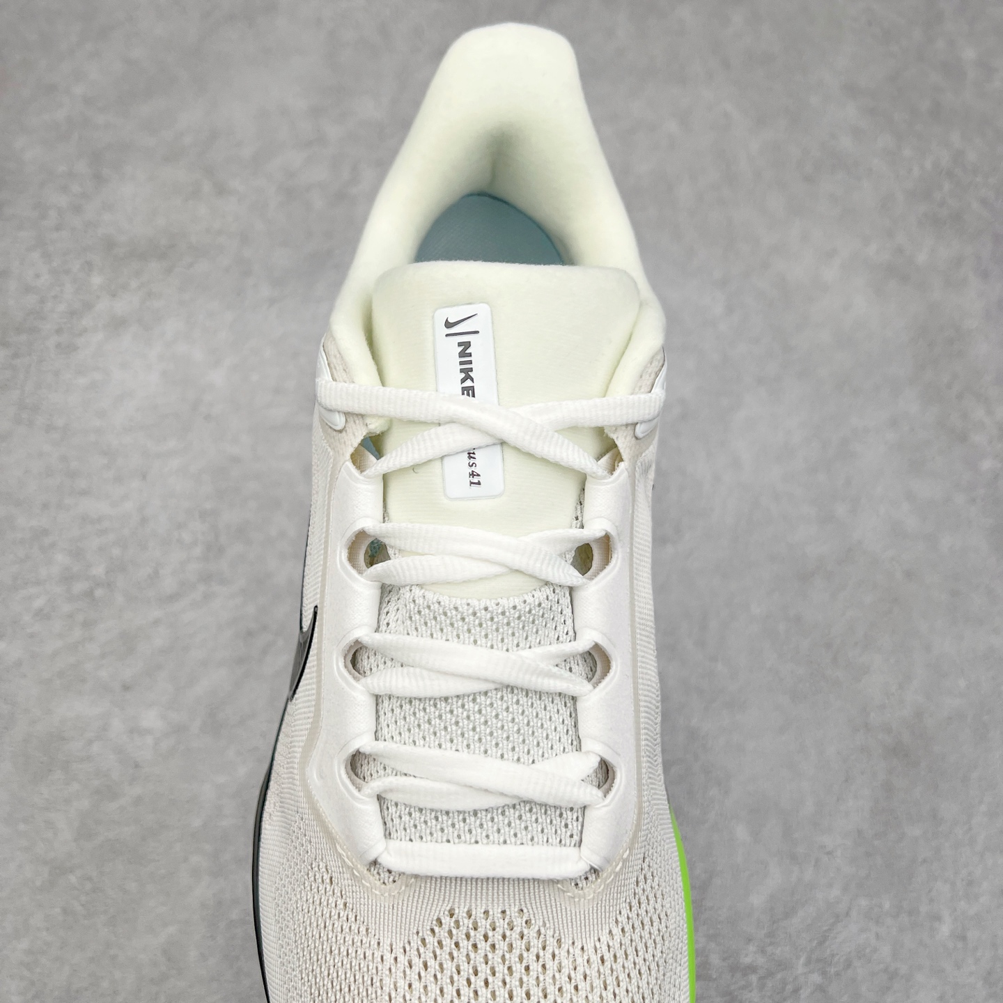 图片[5]-＃特价福利 NK Zoom Pegasus 飞马41代马拉松系列网面透气缓震疾速跑鞋 拥有 Zoom Air 一如既往的稳定感和流畅感 鞋面采用工程网眼设计 为特定高热区域营造出色透气性 进一步增加鞋面的穿孔数量 让足部能够快速散热 中足搭配 Flywire 飞线 在高速运动时营造舒适稳定的贴合感 内置Zoon气垫加持 动力十足 尺码：36 36.5 37.5 38 38.5 39 40 40.5 41 42 42.5 43 44 44.5 45-选品中心