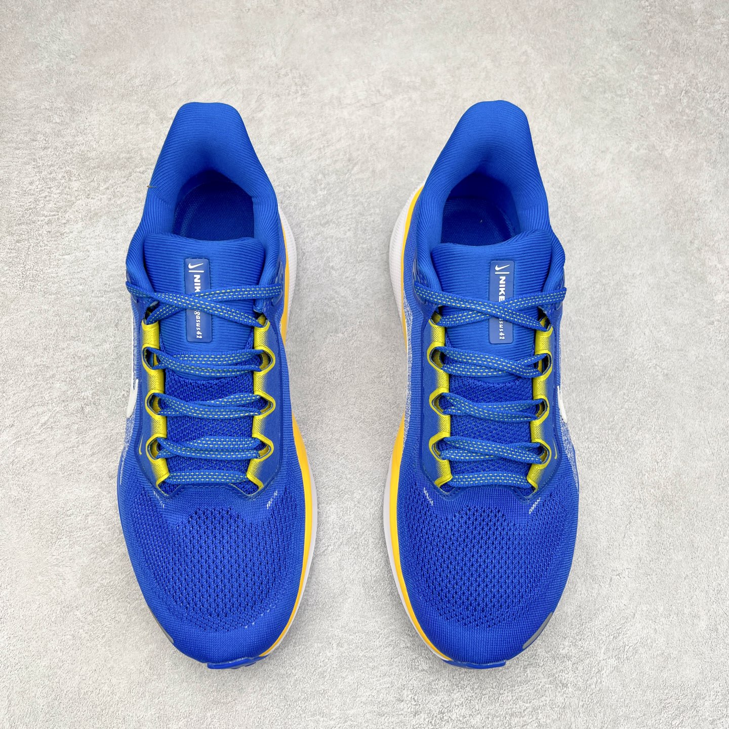 图片[2]-＃特价福利 NK Zoom Pegasus 飞马41代马拉松系列网面透气缓震疾速跑鞋 拥有 Zoom Air 一如既往的稳定感和流畅感 鞋面采用工程网眼设计 为特定高热区域营造出色透气性 进一步增加鞋面的穿孔数量 让足部能够快速散热 中足搭配 Flywire 飞线 在高速运动时营造舒适稳定的贴合感 内置Zoon气垫加持 动力十足 尺码：36 36.5 37.5 38 38.5 39 40 40.5 41 42 42.5 43 44 44.5 45-选品中心