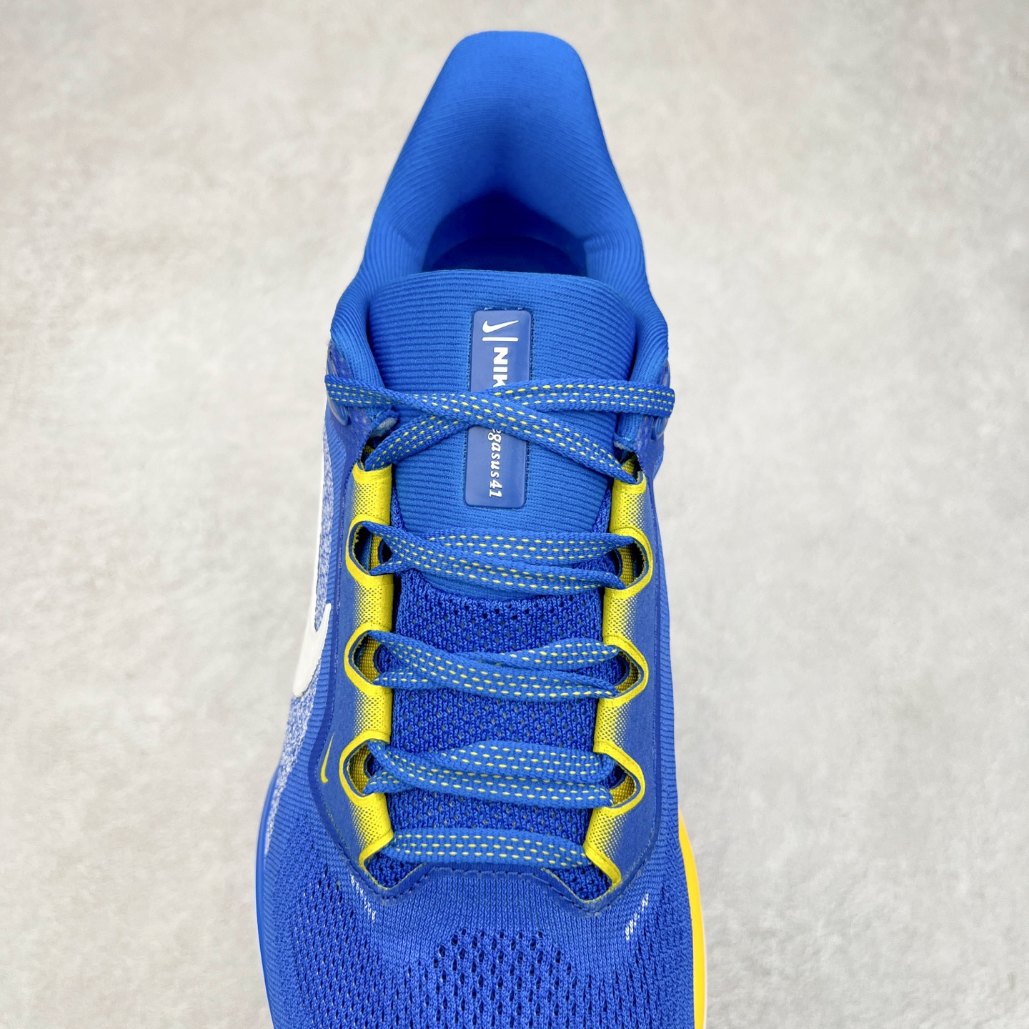 图片[5]-＃特价福利 NK Zoom Pegasus 飞马41代马拉松系列网面透气缓震疾速跑鞋 拥有 Zoom Air 一如既往的稳定感和流畅感 鞋面采用工程网眼设计 为特定高热区域营造出色透气性 进一步增加鞋面的穿孔数量 让足部能够快速散热 中足搭配 Flywire 飞线 在高速运动时营造舒适稳定的贴合感 内置Zoon气垫加持 动力十足 尺码：36 36.5 37.5 38 38.5 39 40 40.5 41 42 42.5 43 44 44.5 45-选品中心