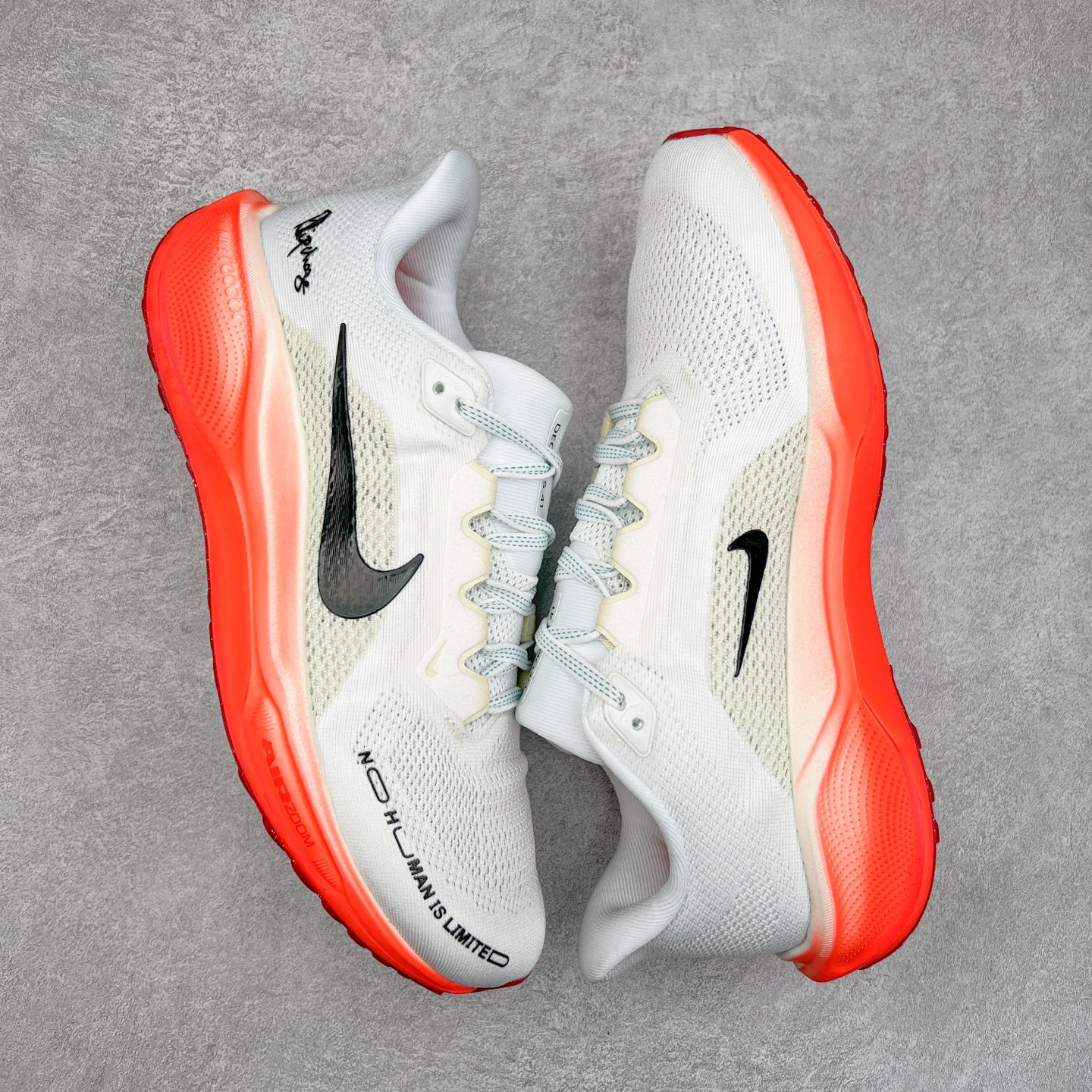 图片[3]-＃特价福利 NK Zoom Pegasus 飞马41代马拉松系列网面透气缓震疾速跑鞋 拥有 Zoom Air 一如既往的稳定感和流畅感 鞋面采用工程网眼设计 为特定高热区域营造出色透气性 进一步增加鞋面的穿孔数量 让足部能够快速散热 中足搭配 Flywire 飞线 在高速运动时营造舒适稳定的贴合感 内置Zoon气垫加持 动力十足 尺码：36 36.5 37.5 38 38.5 39 40 40.5 41 42 42.5 43 44 44.5 45-选品中心