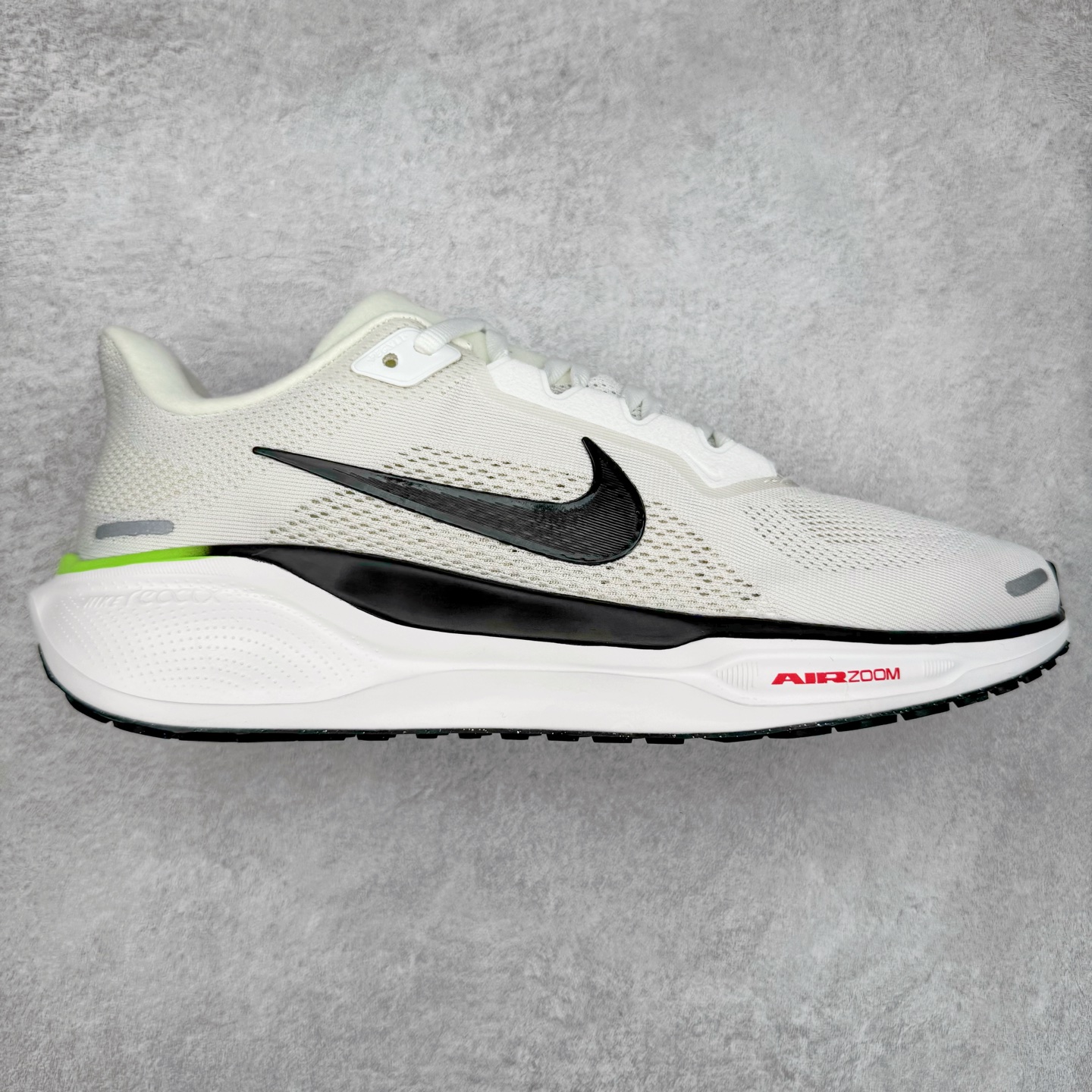 图片[7]-＃特价福利 NK Zoom Pegasus 飞马41代马拉松系列网面透气缓震疾速跑鞋 拥有 Zoom Air 一如既往的稳定感和流畅感 鞋面采用工程网眼设计 为特定高热区域营造出色透气性 进一步增加鞋面的穿孔数量 让足部能够快速散热 中足搭配 Flywire 飞线 在高速运动时营造舒适稳定的贴合感 内置Zoon气垫加持 动力十足 尺码：36 36.5 37.5 38 38.5 39 40 40.5 41 42 42.5 43 44 44.5 45-选品中心