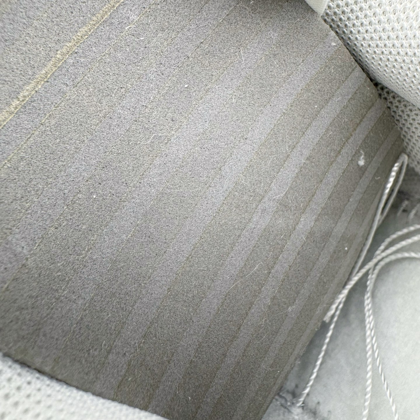 图片[20]-＃YC纯原 NK Dunk Low 心动旋律 WP0212-013 定制系列天花板 无原鞋不开发 全系列得物原鞋一比一校对开发 配色持续更新中 终端对接 优势输出 全套原厂楦头原纸板数据档案倾力打造 原汁原味莞产 极致还原 圈内最强针车工艺 高端零售指定版 广东原厂配套原盒原标 鞋盒分三个尺码段 原厂冲刀 超高清洁度 全鞋零毛边皮料切割 采用原厂百宏鞋带以及原厂百宏织唛舌标 内标可供原厂几率过验 进口原装条纹中底布 四线拉帮白色点胶 原厂拉帮手法遵循公司 原厂电绣 极致还原 尺码：36 36.5 37.5 38 38.5 39 40-选品中心