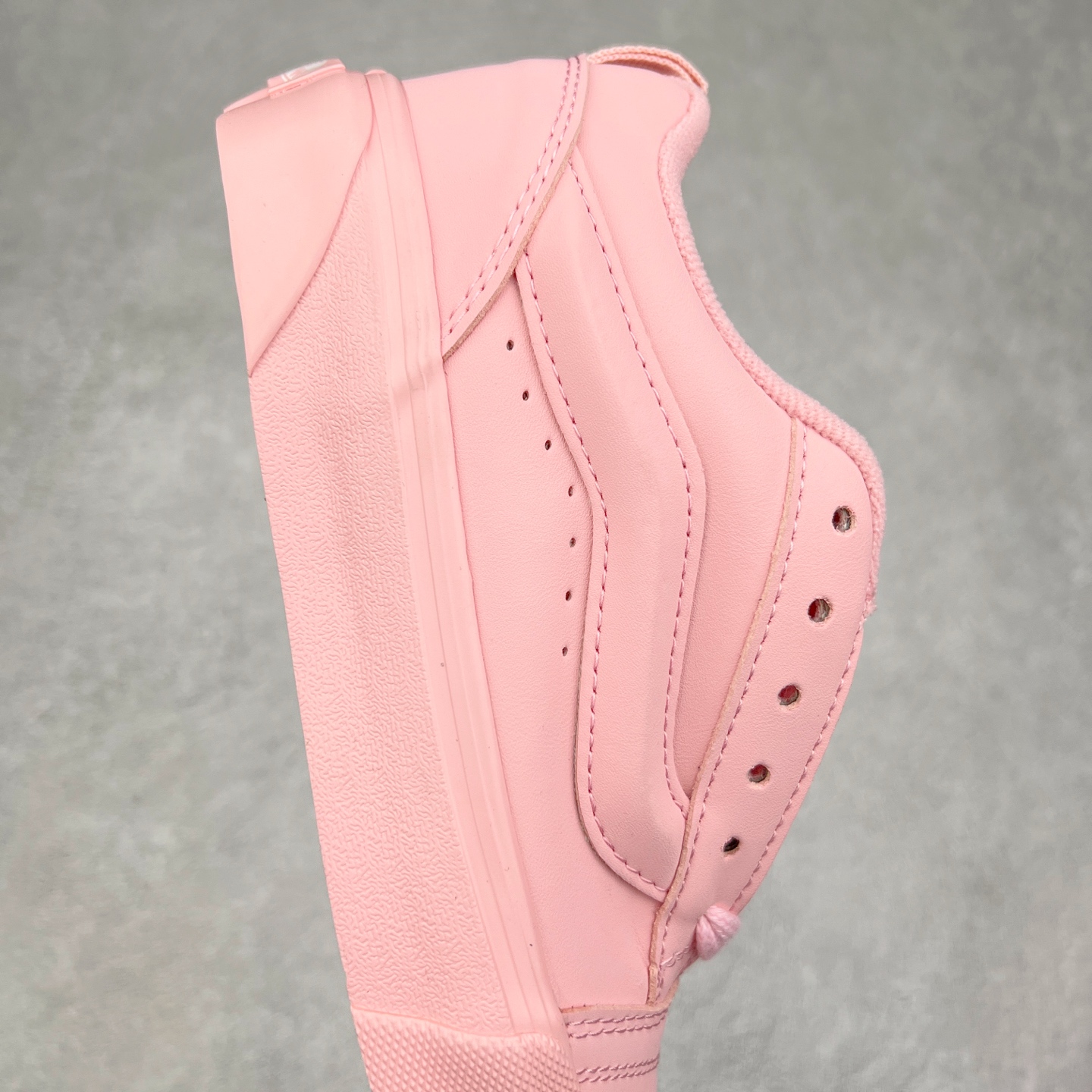 图片[6]-Vans Knu Skool 全皮樱花粉 范斯官方 复古休闲胖胖面包鞋 肥胖版大LOGO全皮面料 尺码：35 36 36.5 37 38 38.5 39 40 40.5 41 42 42.5 43 44-选品中心