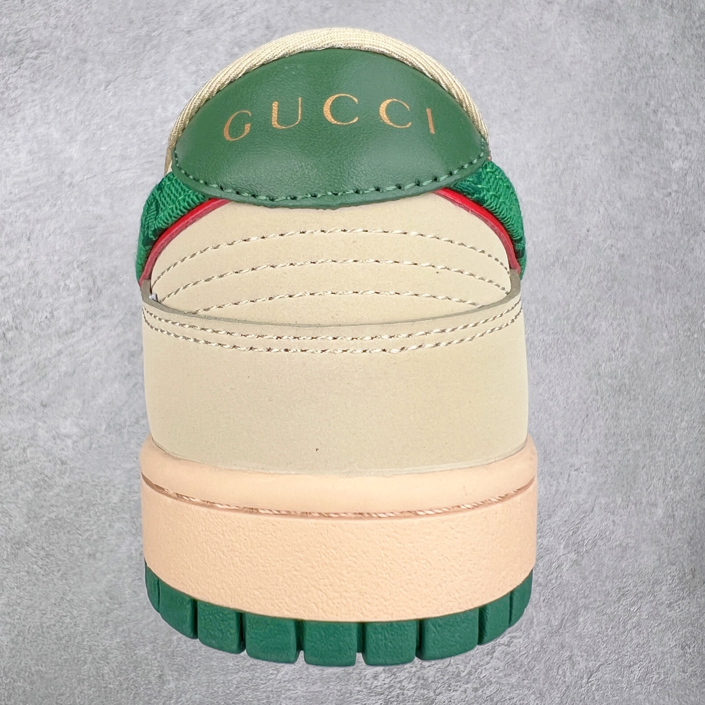 图片[8]-NK Dunk Low 定制配色 DQ1098-357 大厂出品 极力推荐 原装头层材料 独家版型蒸餾加工帶來的是更好的视觉和脚感体验大厂纯原品质出货 清洁度 电绣工艺 皮料切割干净无任何毛边 细节完美 实拍调校N版已经零色差零失真 百分百还原实物色彩所见即所得 不存在货不对板色差等低级问题 选购参考实物拍摄 不混卖不参货 只用心做好货严格选品 承诺混一赔十 尺码：36 36.5 37.5 38 38.5 39 40 40.5 41 42 42.5 43 44 44.5 45-选品中心