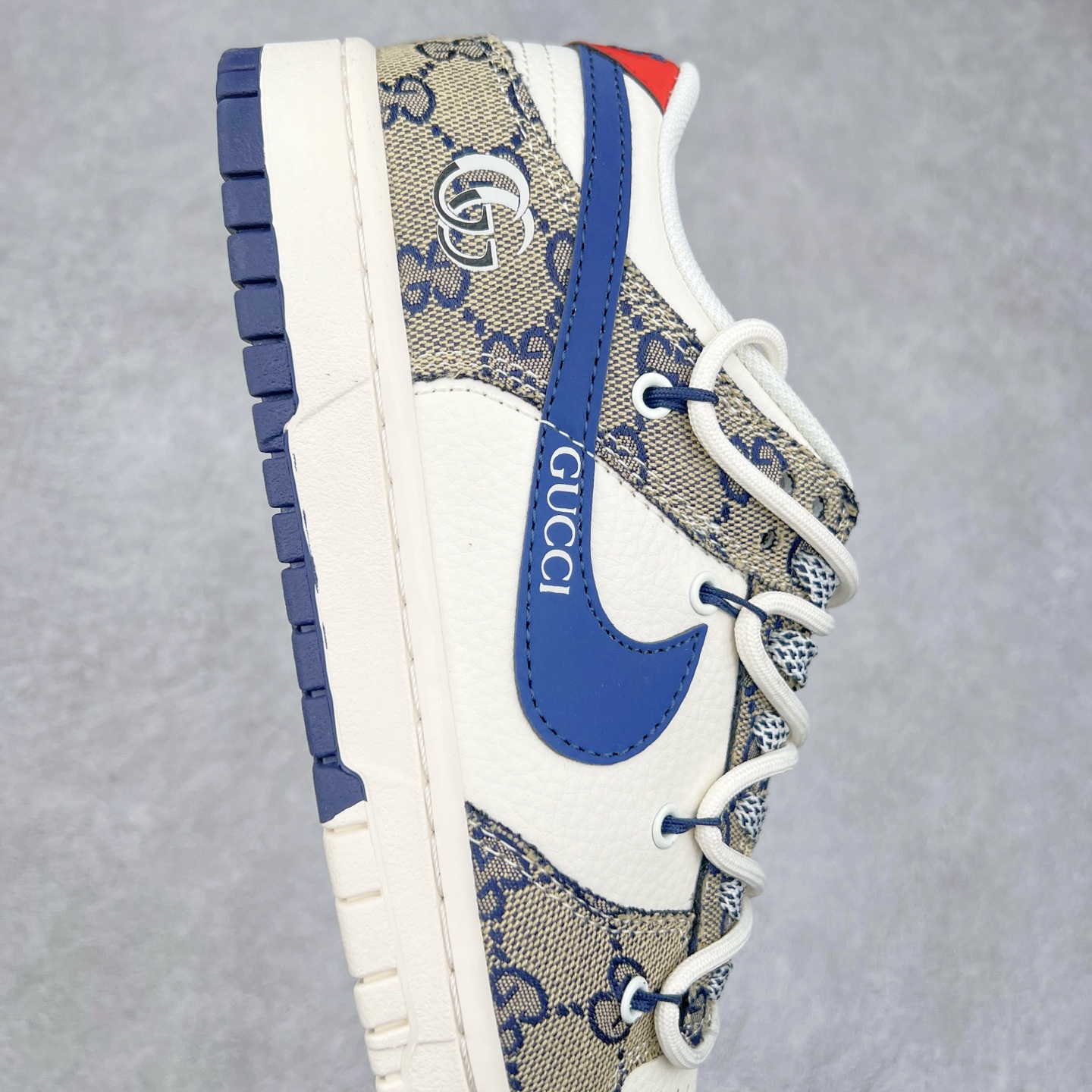 图片[6]-NK Dunk Low 定制配色 SJ2068-317 大厂出品 极力推荐 原装头层材料 独家版型蒸餾加工帶來的是更好的视觉和脚感体验大厂纯原品质出货 清洁度 电绣工艺 皮料切割干净无任何毛边 细节完美 实拍调校N版已经零色差零失真 百分百还原实物色彩所见即所得 不存在货不对板色差等低级问题 选购参考实物拍摄 不混卖不参货 只用心做好货严格选品 承诺混一赔十 尺码：36 36.5 37.5 38 38.5 39 40 40.5 41 42 42.5 43 44 44.5 45-选品中心