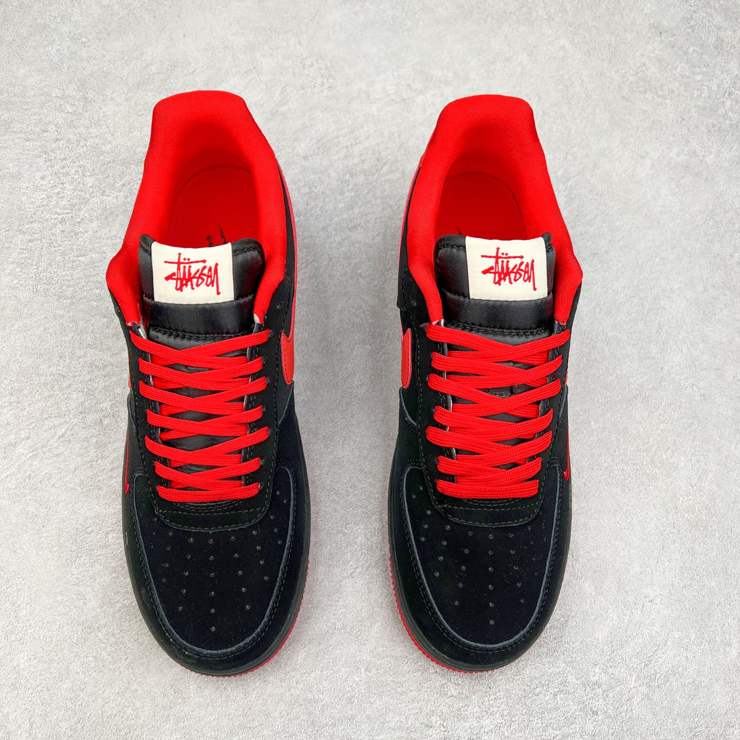 图片[2]-NK Air Force 1´07 Low 空军一号低帮百搭休闲运动板鞋 DF0188-044 柔软、弹性十足的缓震性能和出色的中底设计 横跨复古与现代的外型结合 造就出风靡全球 三十多年的Force 1 直到今天还深受青睐 实拍调校N版已经零色差零失真 百分百还原实物色彩所见即所得 不存在货不对板色差等低级问题 选购参考实物拍摄 不混卖不参货 只用心做好货严格选品 承诺混一赔十 尺码：36 36.5 37.5 38 38.5 39 40 40.5 41 42 42.5 43 44 44.5 45-选品中心